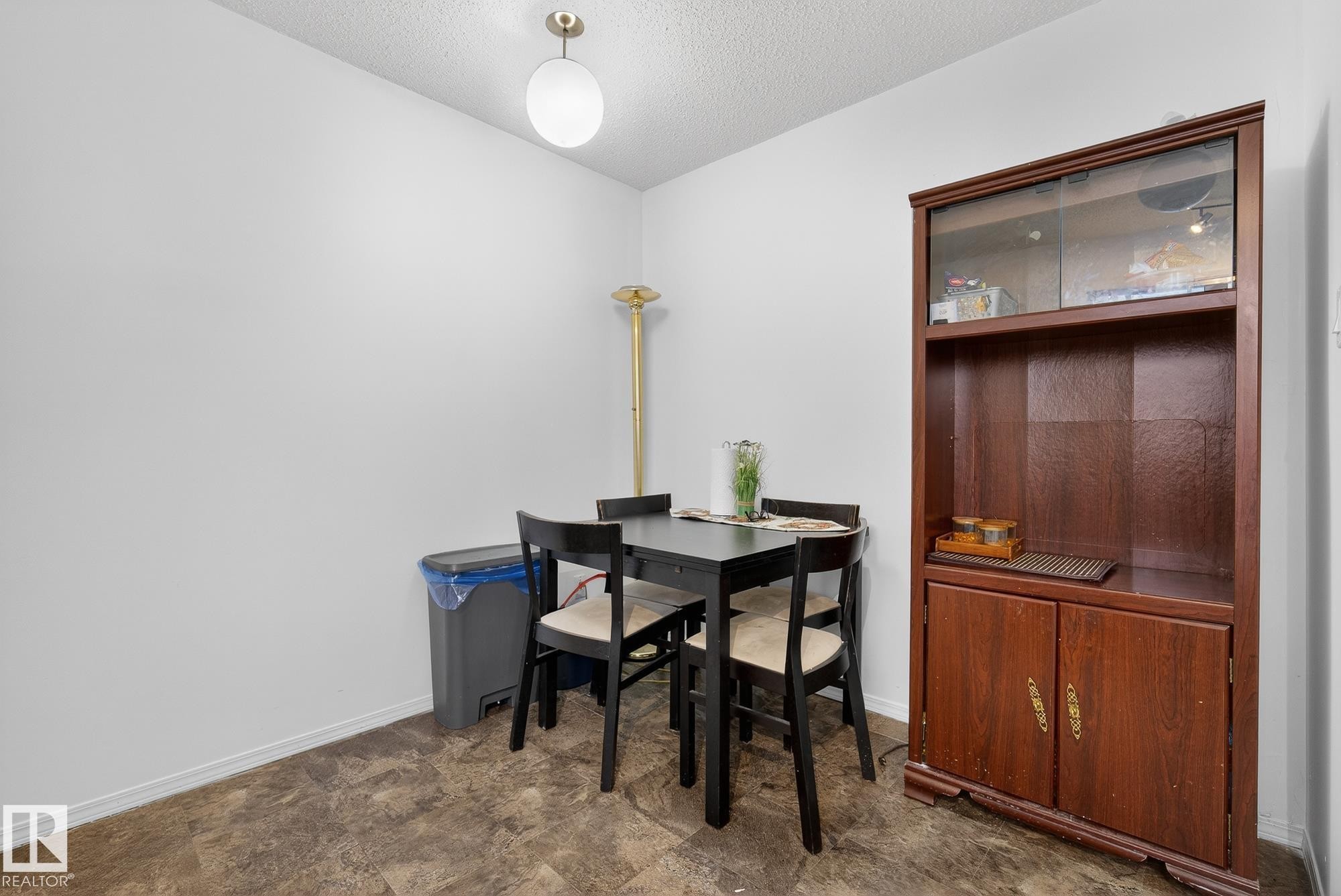 Office with baseboards and a textured ceiling - 10602 66 Avenue, Edmonton, AB - Indoor