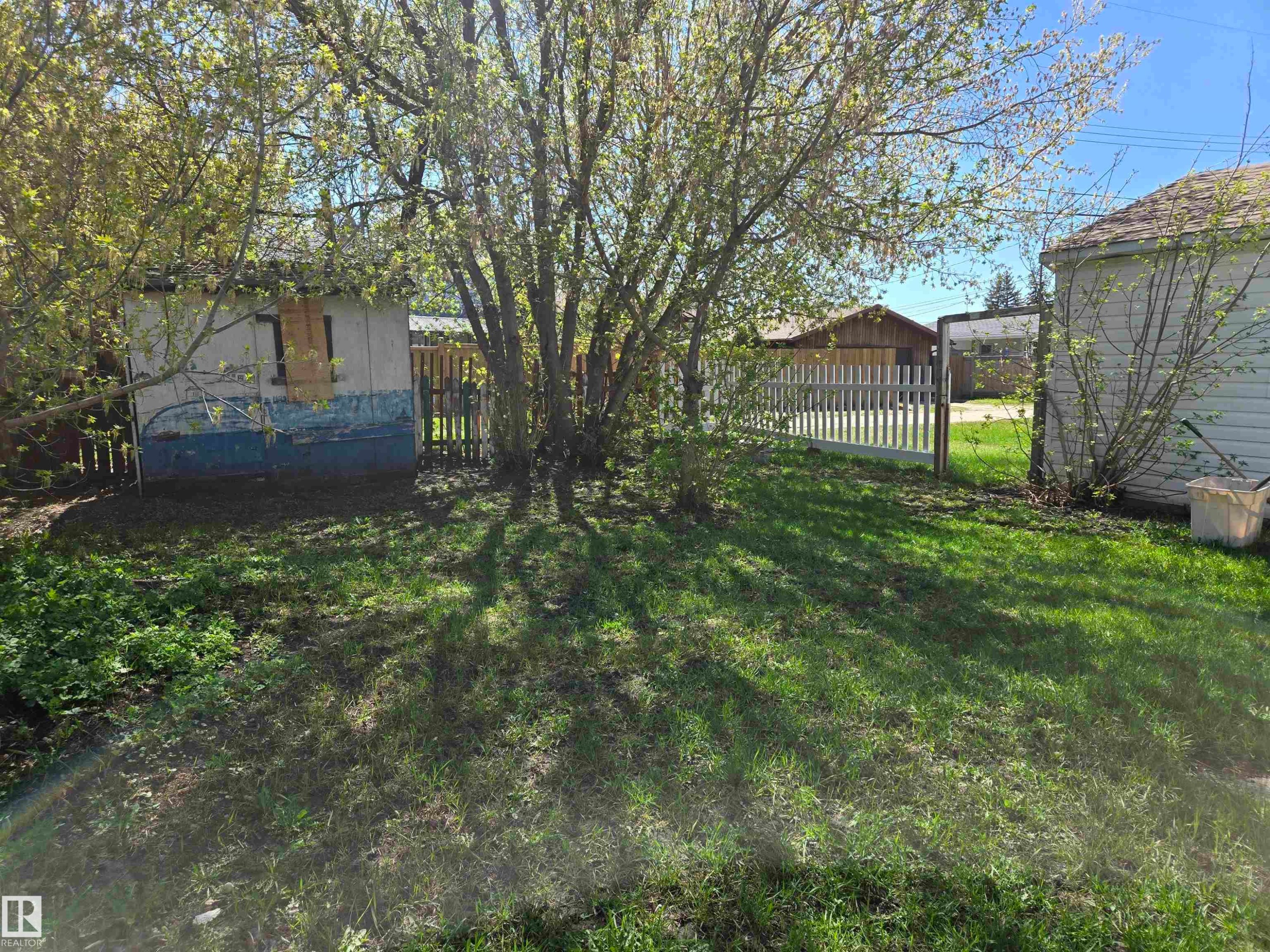 4513 53 Avenue, Wetaskiwin, AB - Outdoor