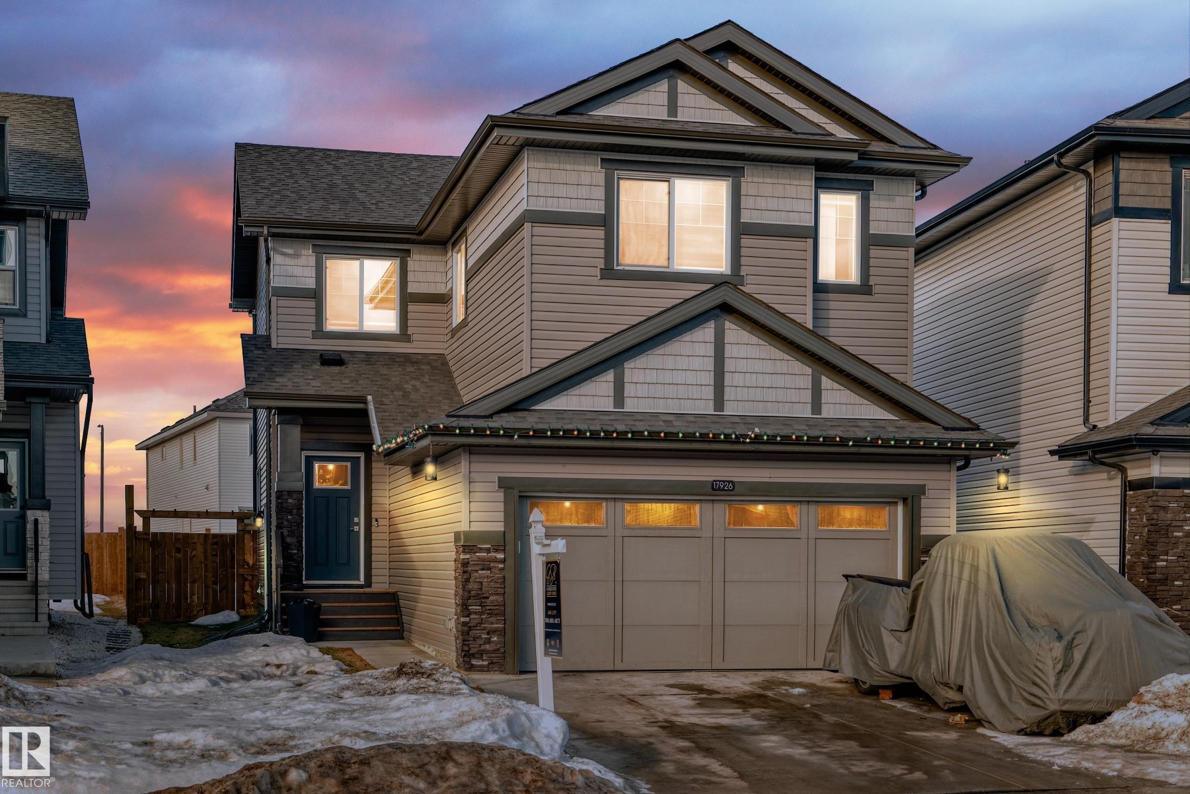 Craftsman inspired home with a shingled roof, concrete driveway, and a garage - 17926 62A Street, Edmonton, AB - Outdoor With Facade