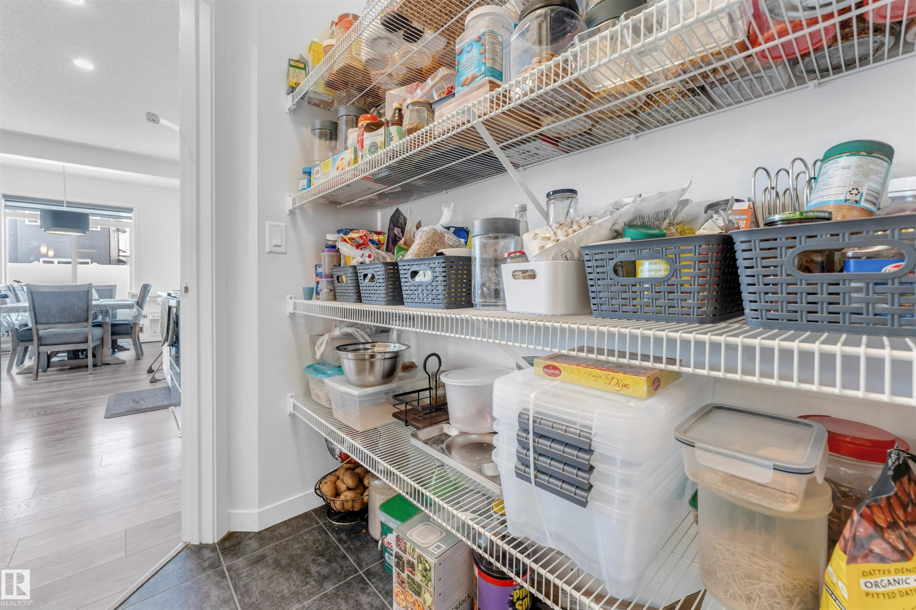 933 Mcconachie Boulevard, Edmonton, AB - Indoor Photo Showing Other Room