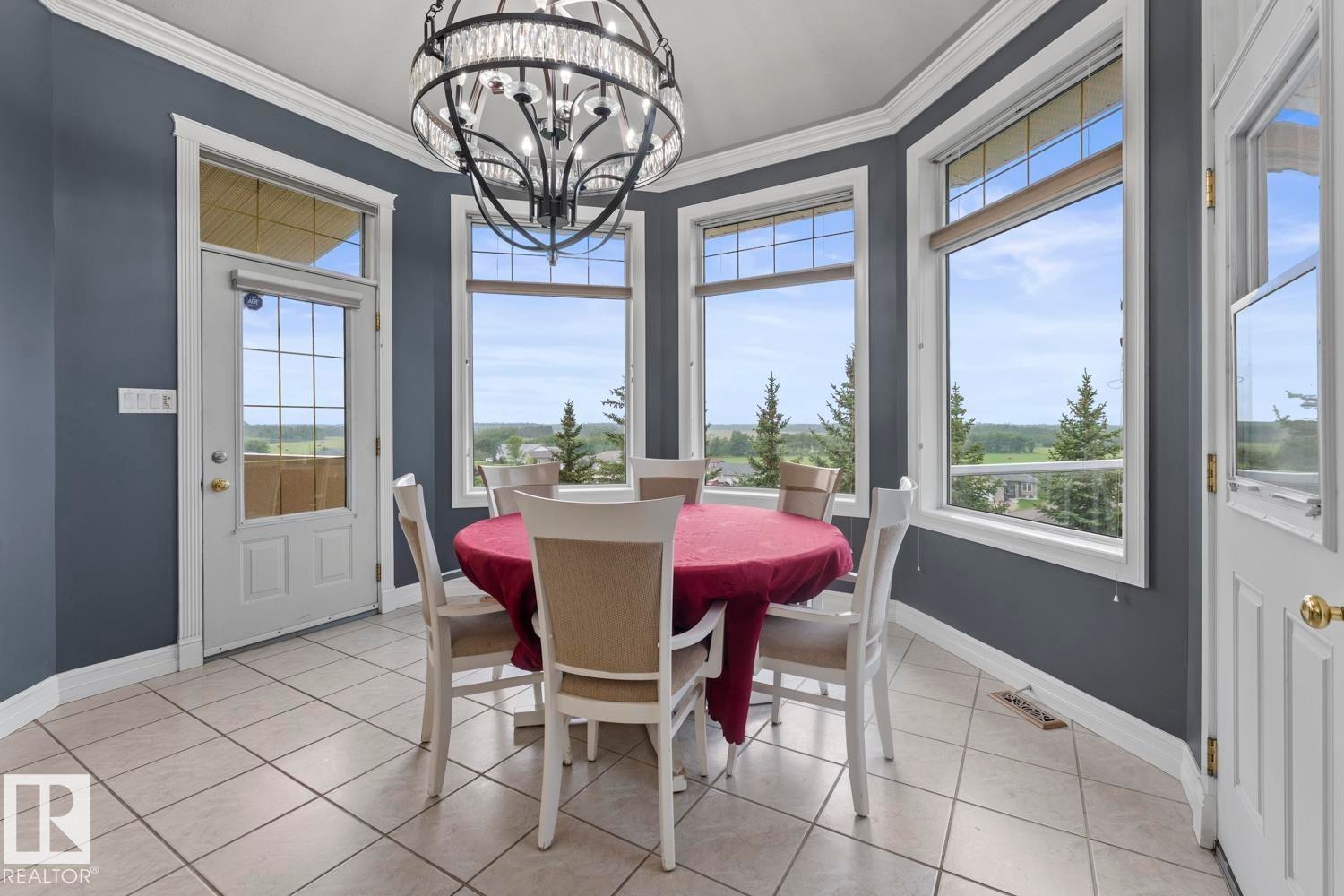 3006 Wayne Way, Cold Lake, AB - Indoor Photo Showing Dining Room