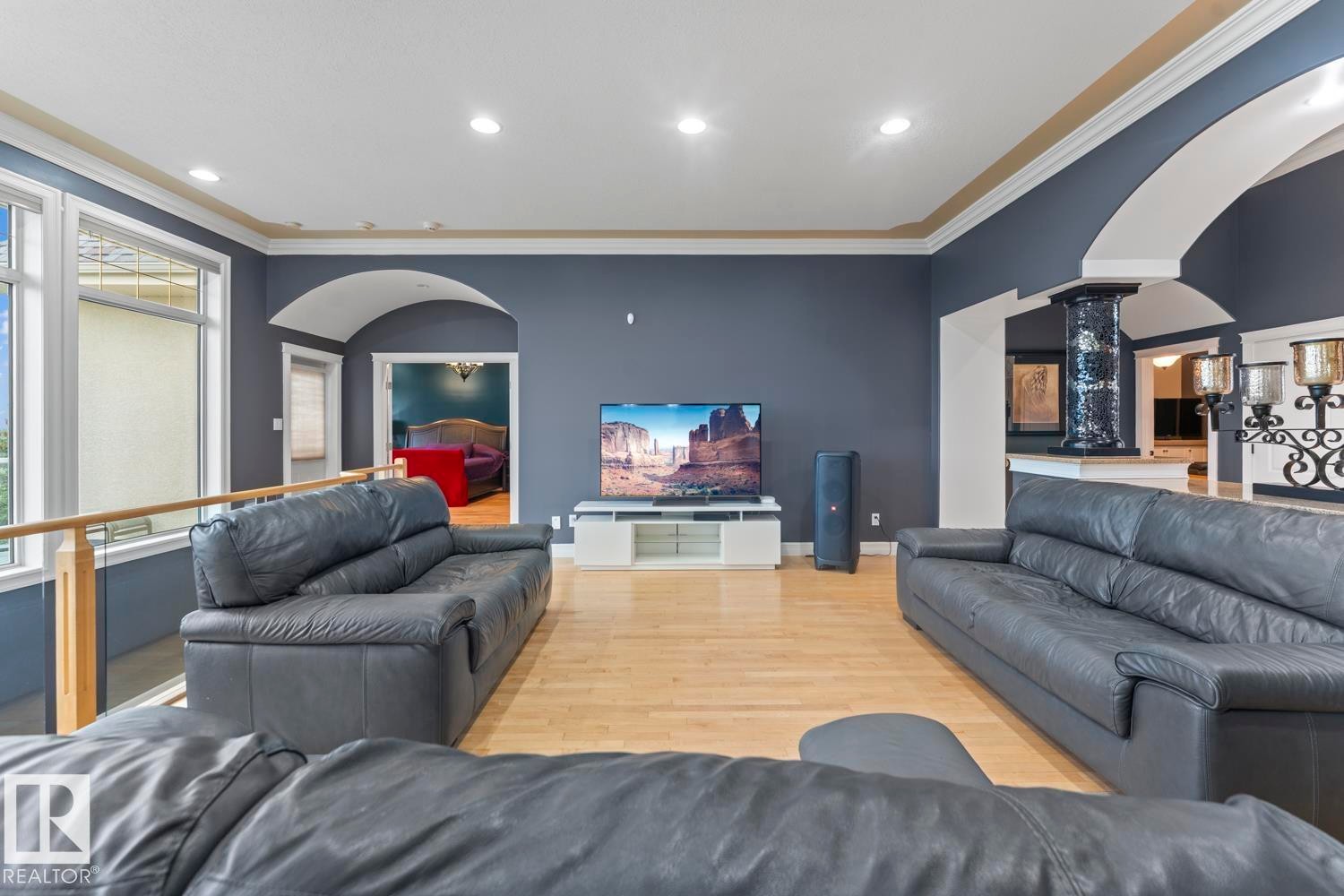 3006 Wayne Way, Cold Lake, AB - Indoor Photo Showing Living Room