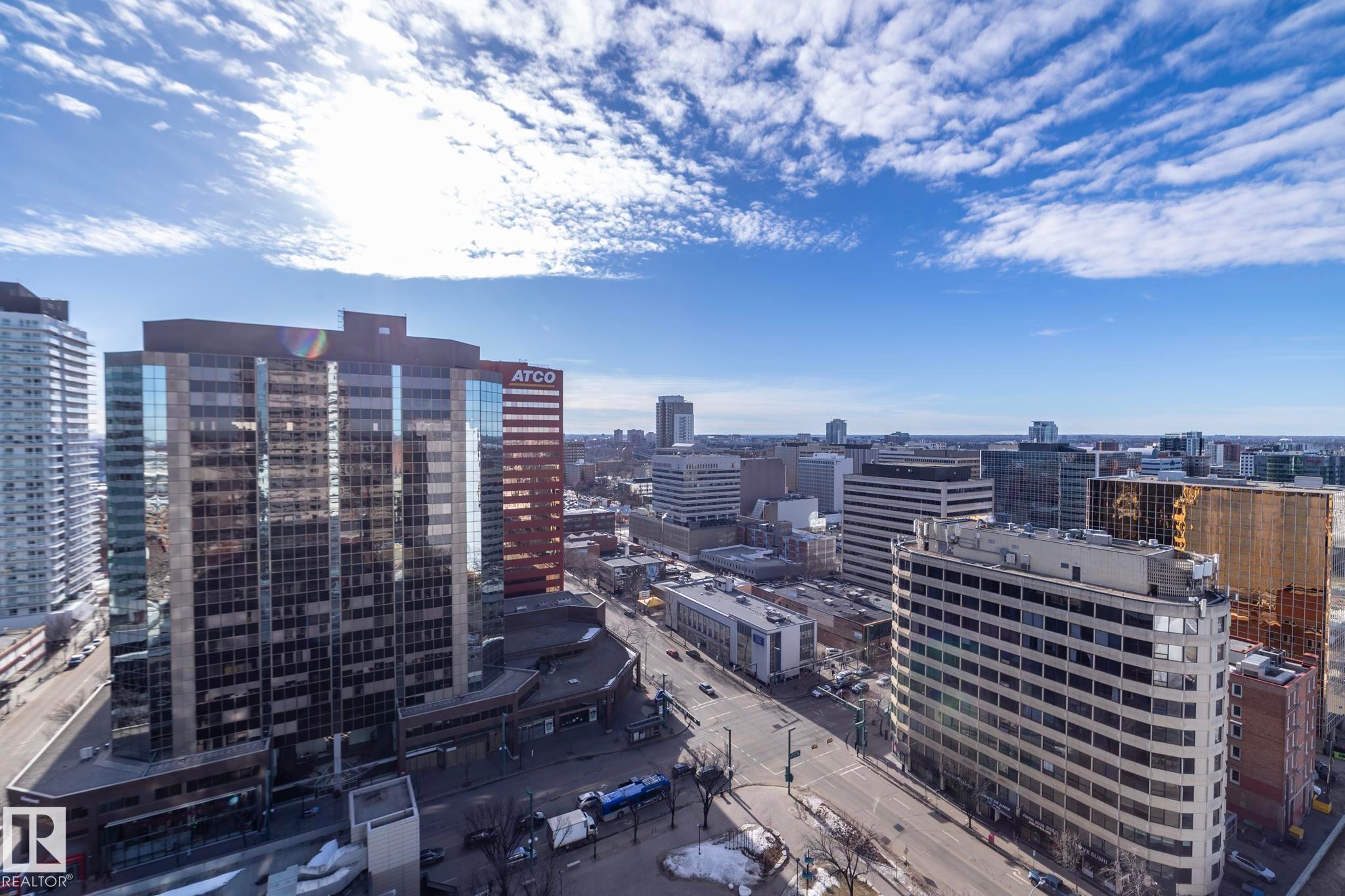View of city - 2005 10136 104 Street, Edmonton, AB - Outdoor With View