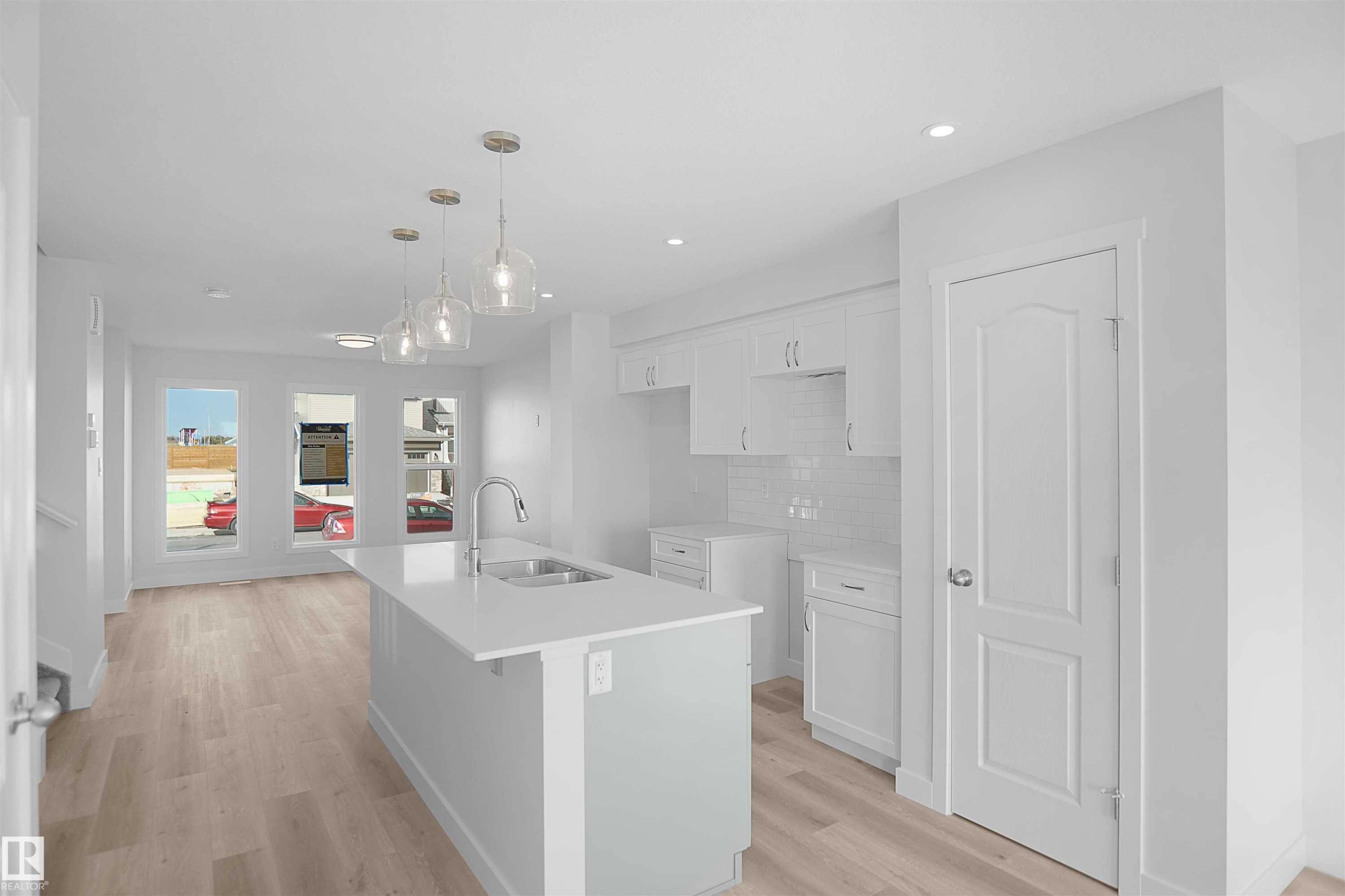 21027 25 Avenue, Edmonton, AB - Indoor Photo Showing Kitchen With Double Sink With Upgraded Kitchen