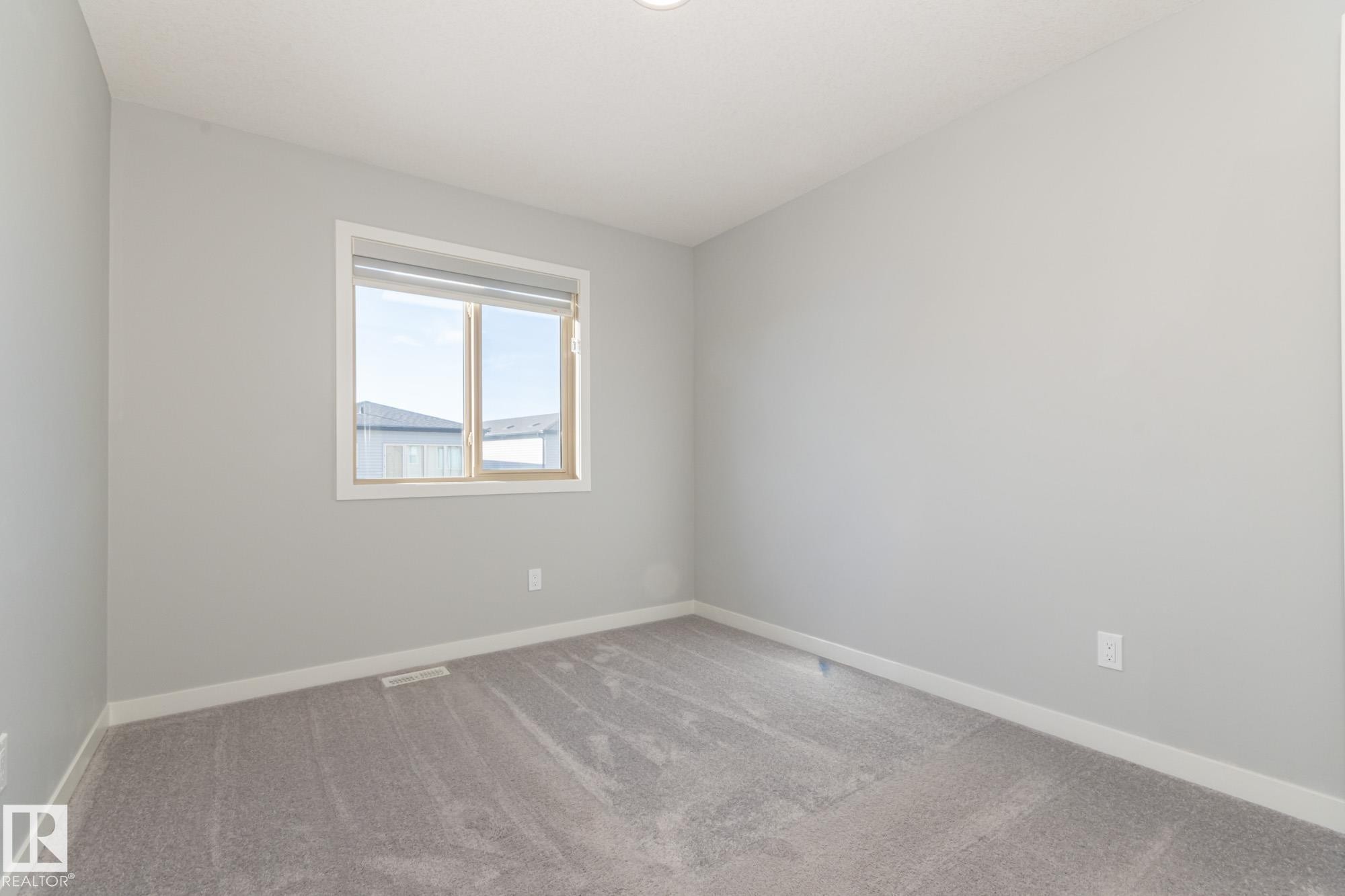 103 Garneau Gate, Spruce Grove, AB - Indoor Photo Showing Other Room