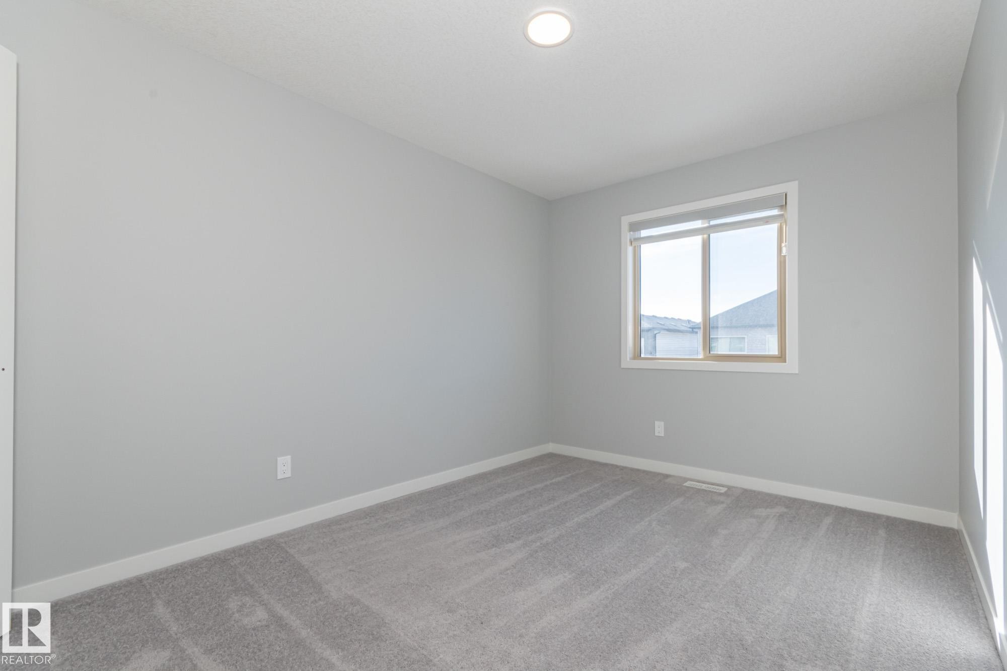 103 Garneau Gate, Spruce Grove, AB - Indoor Photo Showing Other Room