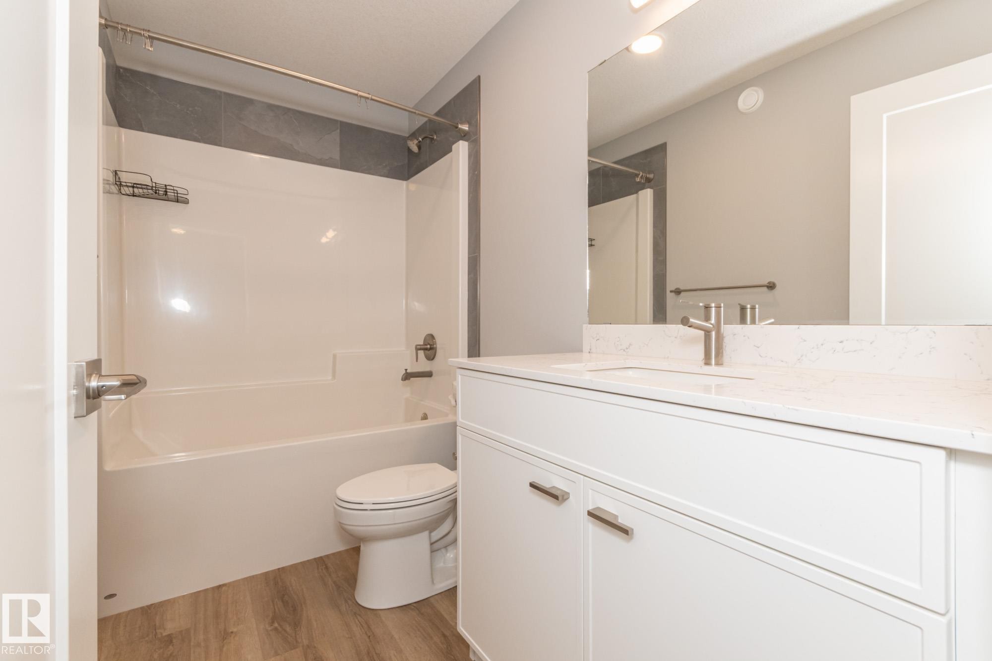 103 Garneau Gate, Spruce Grove, AB - Indoor Photo Showing Bathroom