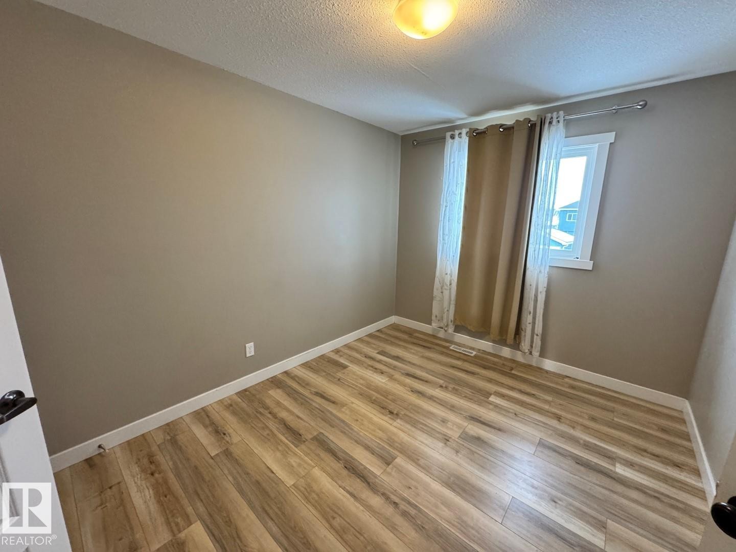 22724 97 Avenue, Edmonton, AB - Indoor Photo Showing Other Room