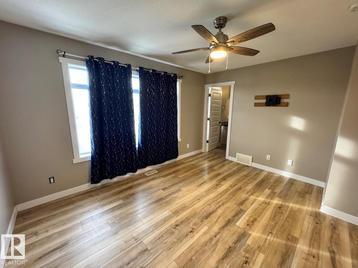 22724 97 Avenue, Edmonton, AB - Indoor Photo Showing Other Room