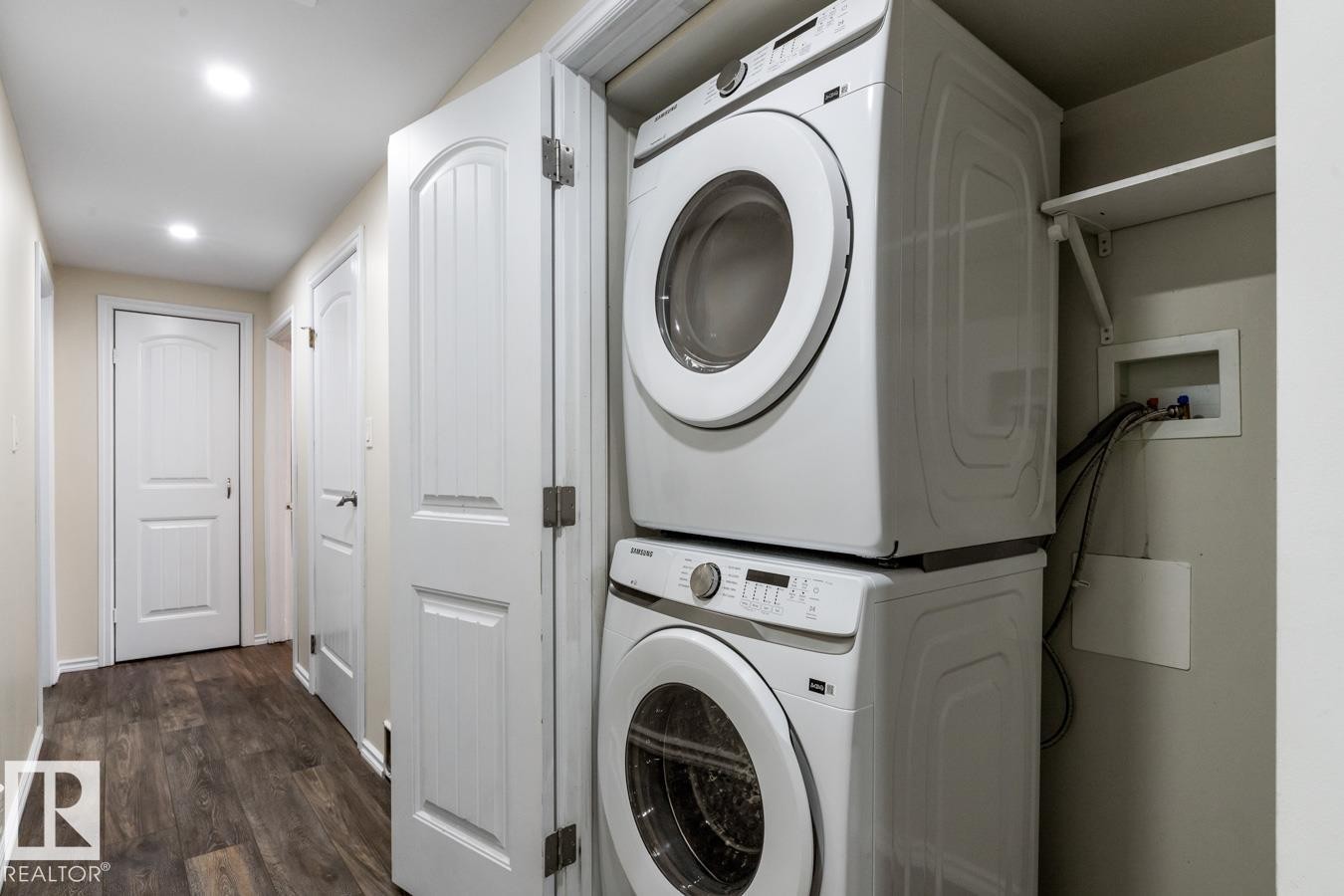 4308 35 Avenue, Leduc, AB - Indoor Photo Showing Laundry Room