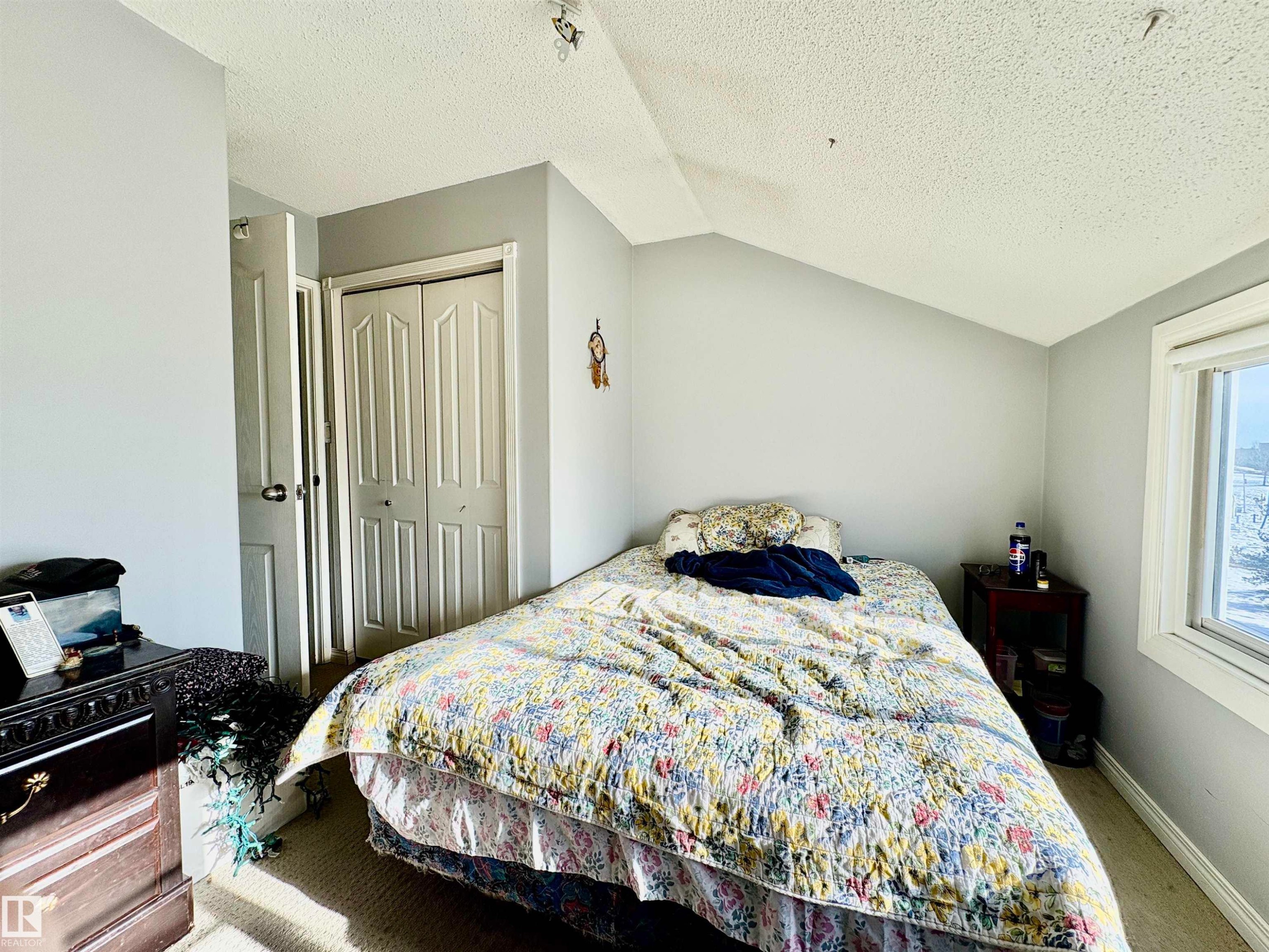 161 Lancaster Terrace, Edmonton, AB - Indoor Photo Showing Bedroom