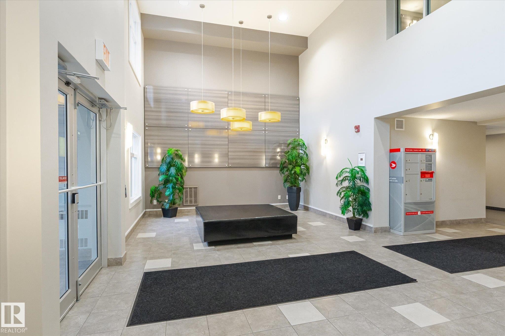 257 7805 71 Street, Edmonton, AB - Indoor Photo Showing Other Room