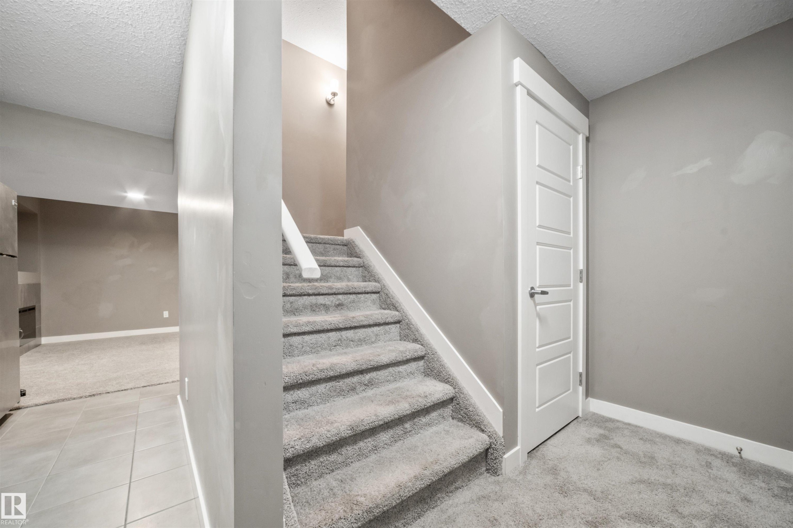 20641 97A Avenue, Edmonton, AB - Indoor Photo Showing Other Room