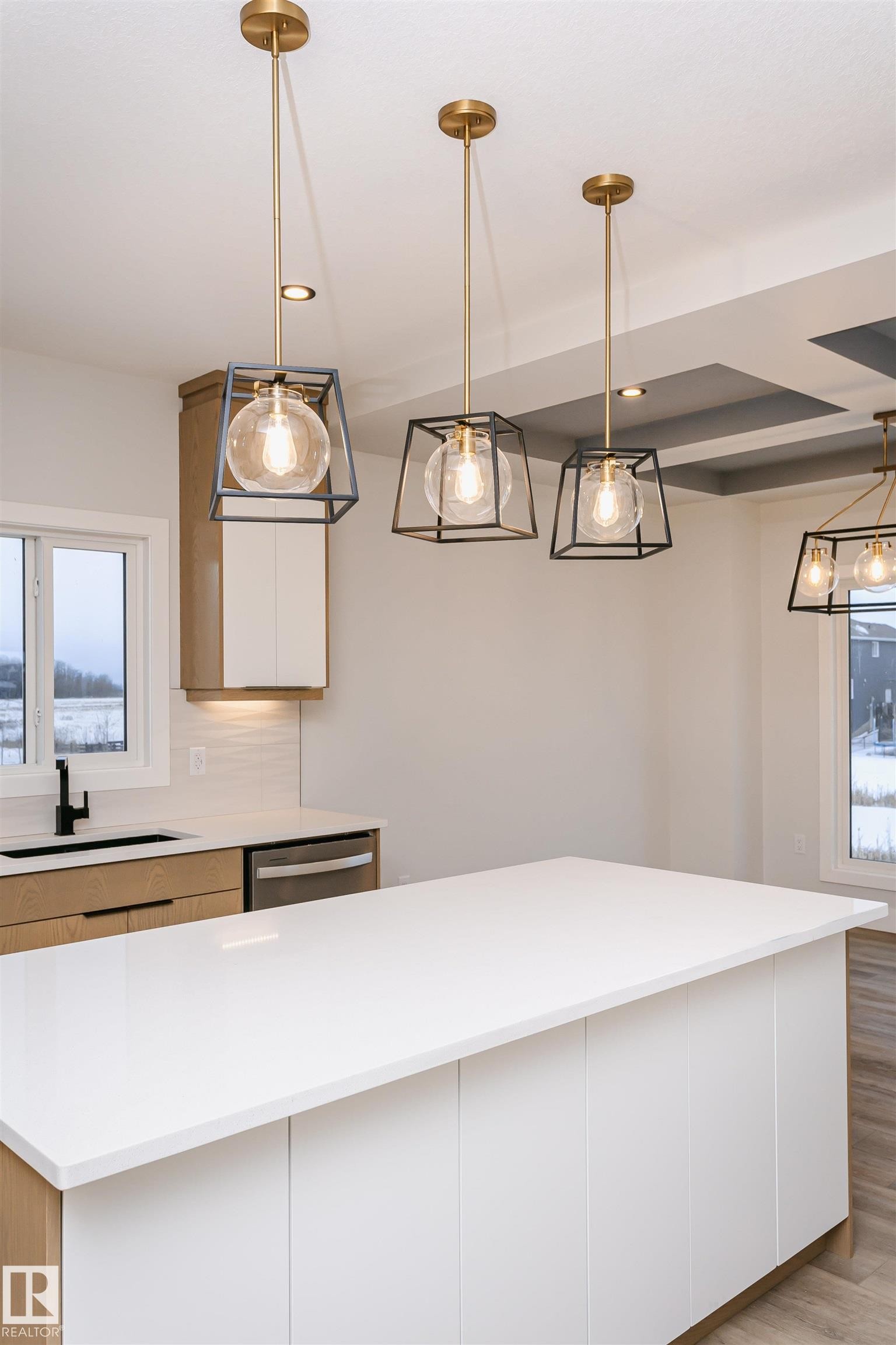 162 Edgewater Circle, Leduc, AB - Indoor Photo Showing Kitchen