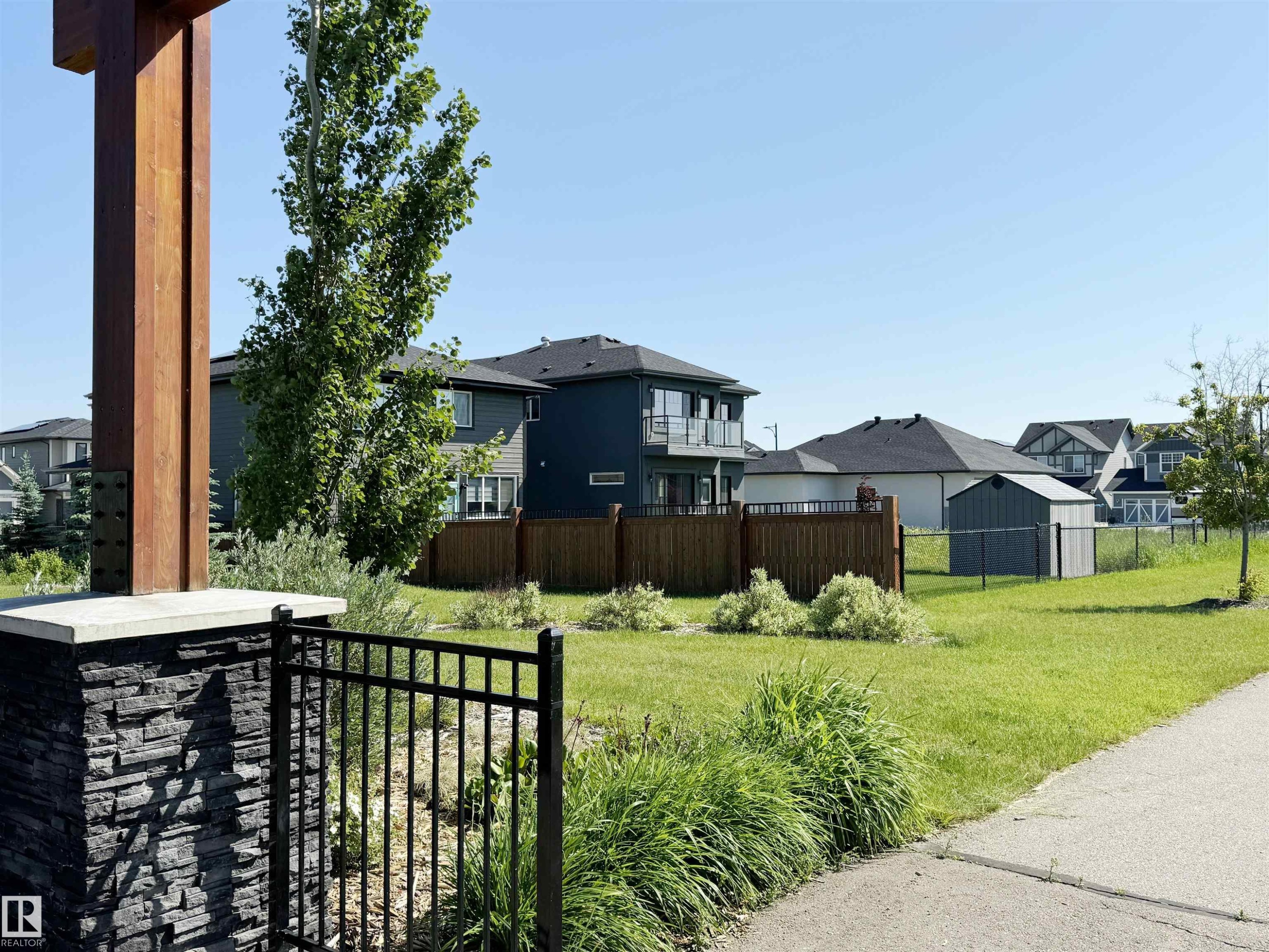 162 Edgewater Circle, Leduc, AB - Outdoor