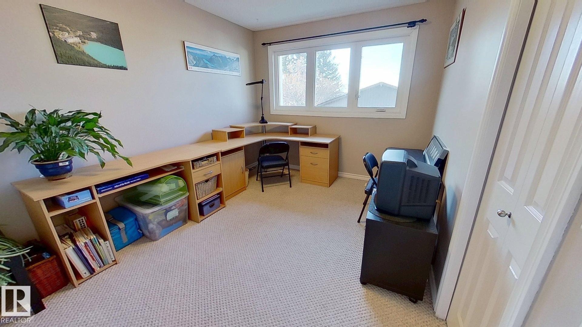 7515 10 Avenue, Edmonton, AB - Indoor