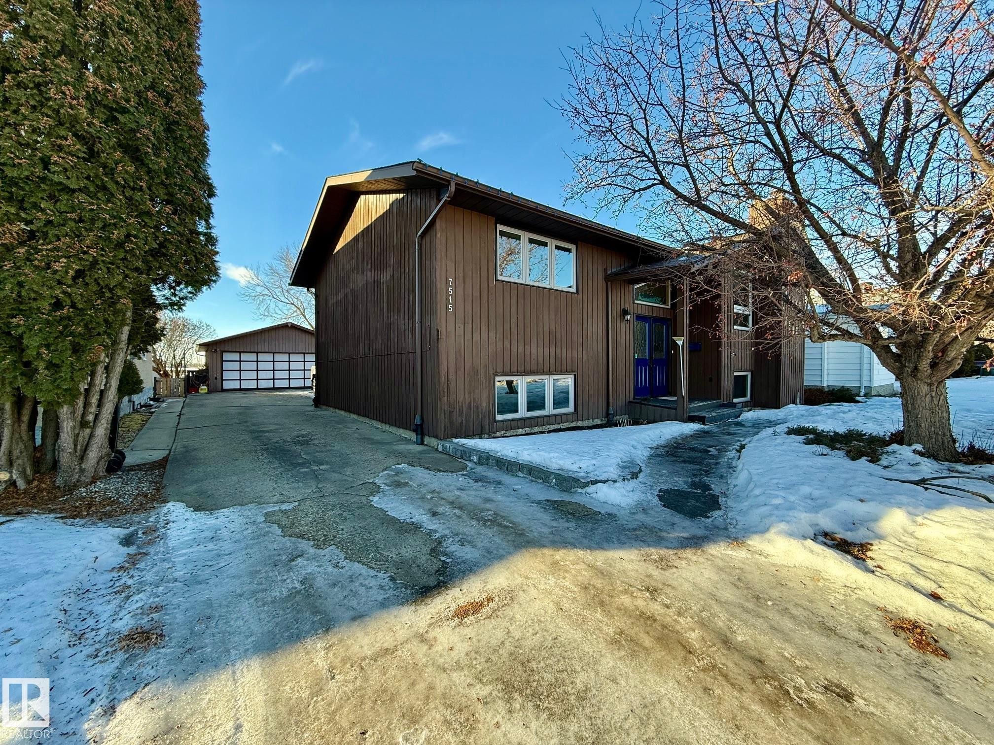 7515 10 Avenue, Edmonton, AB - Outdoor