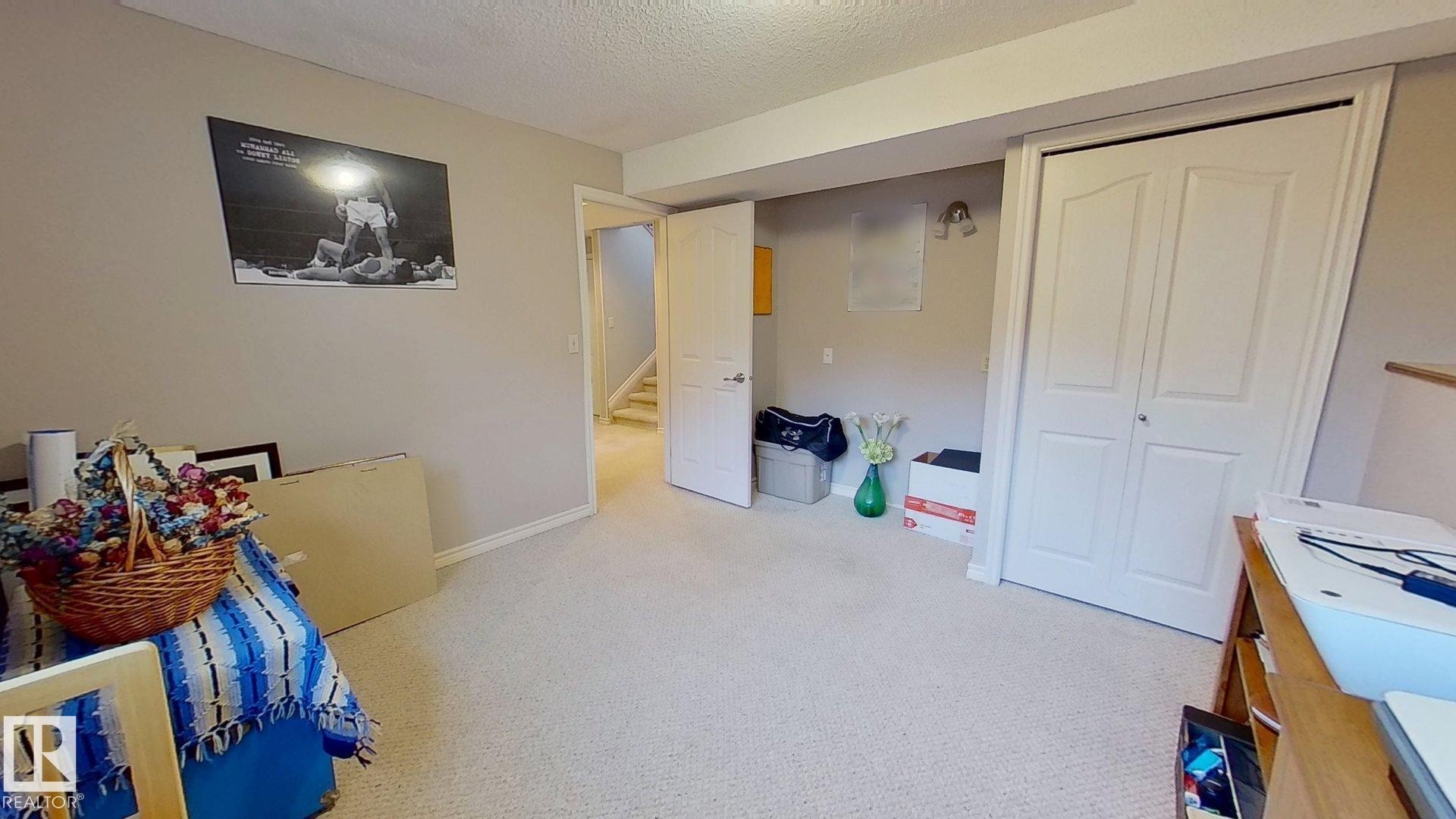 7515 10 Avenue, Edmonton, AB - Indoor