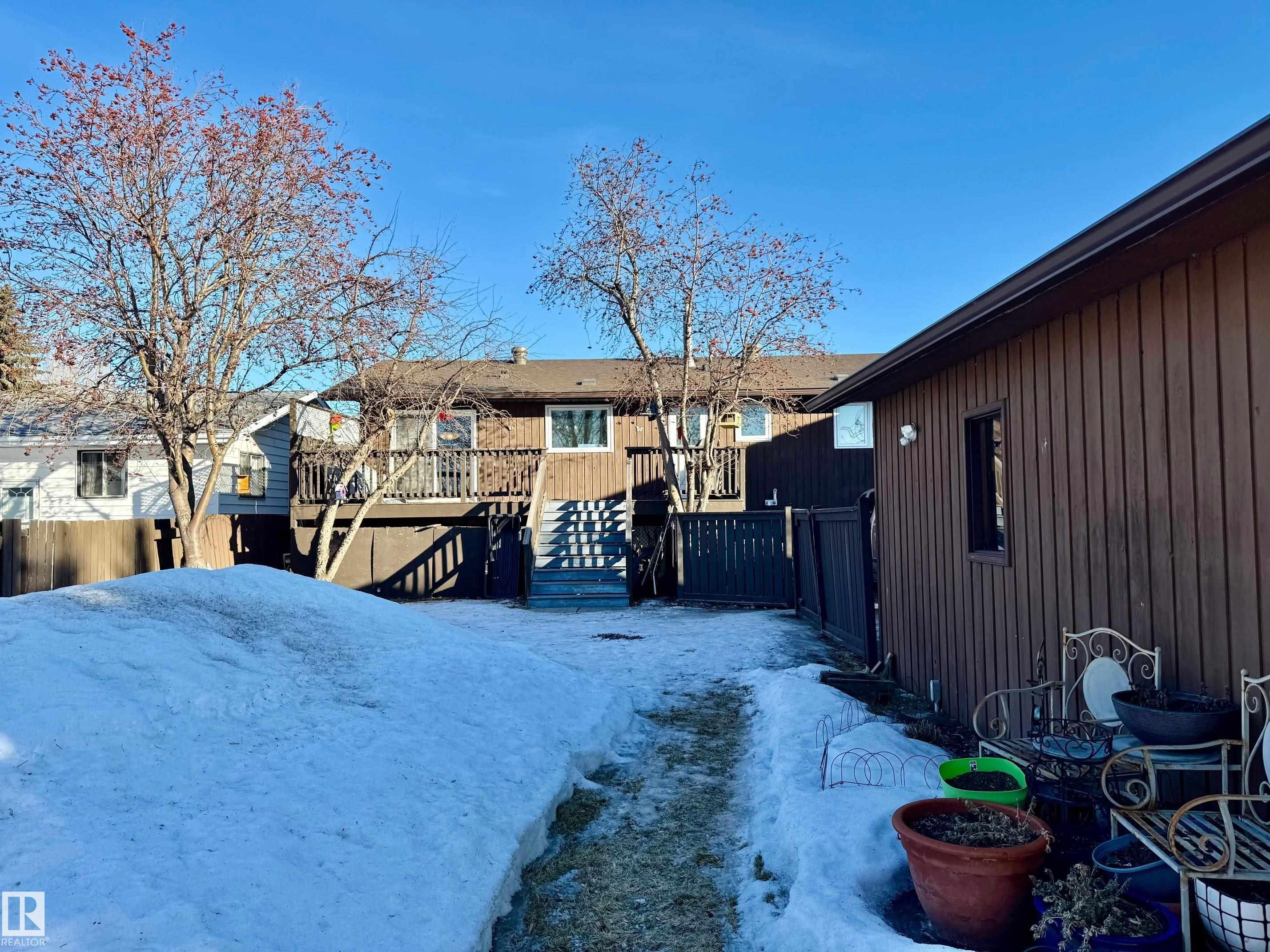 7515 10 Avenue, Edmonton, AB - Outdoor