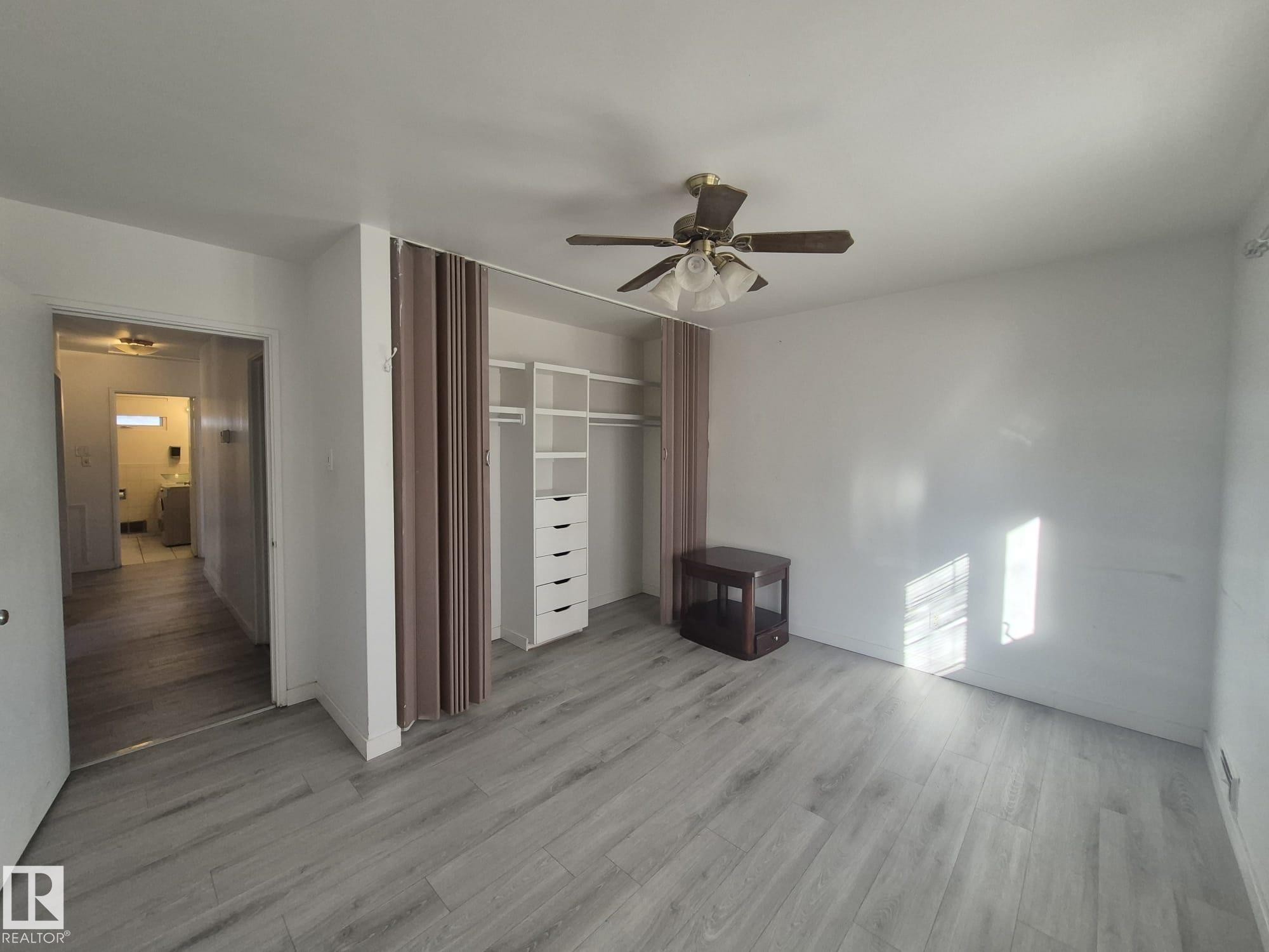 7920 Argyll Road, Edmonton, AB - Indoor Photo Showing Other Room