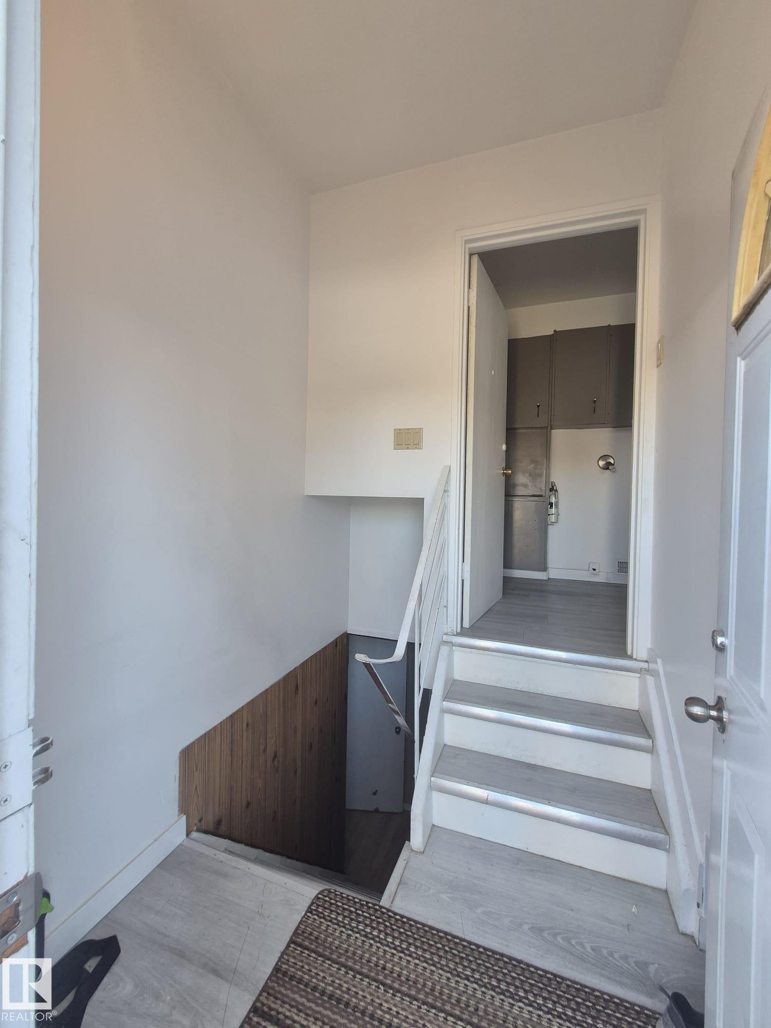 7920 Argyll Road, Edmonton, AB - Indoor Photo Showing Other Room