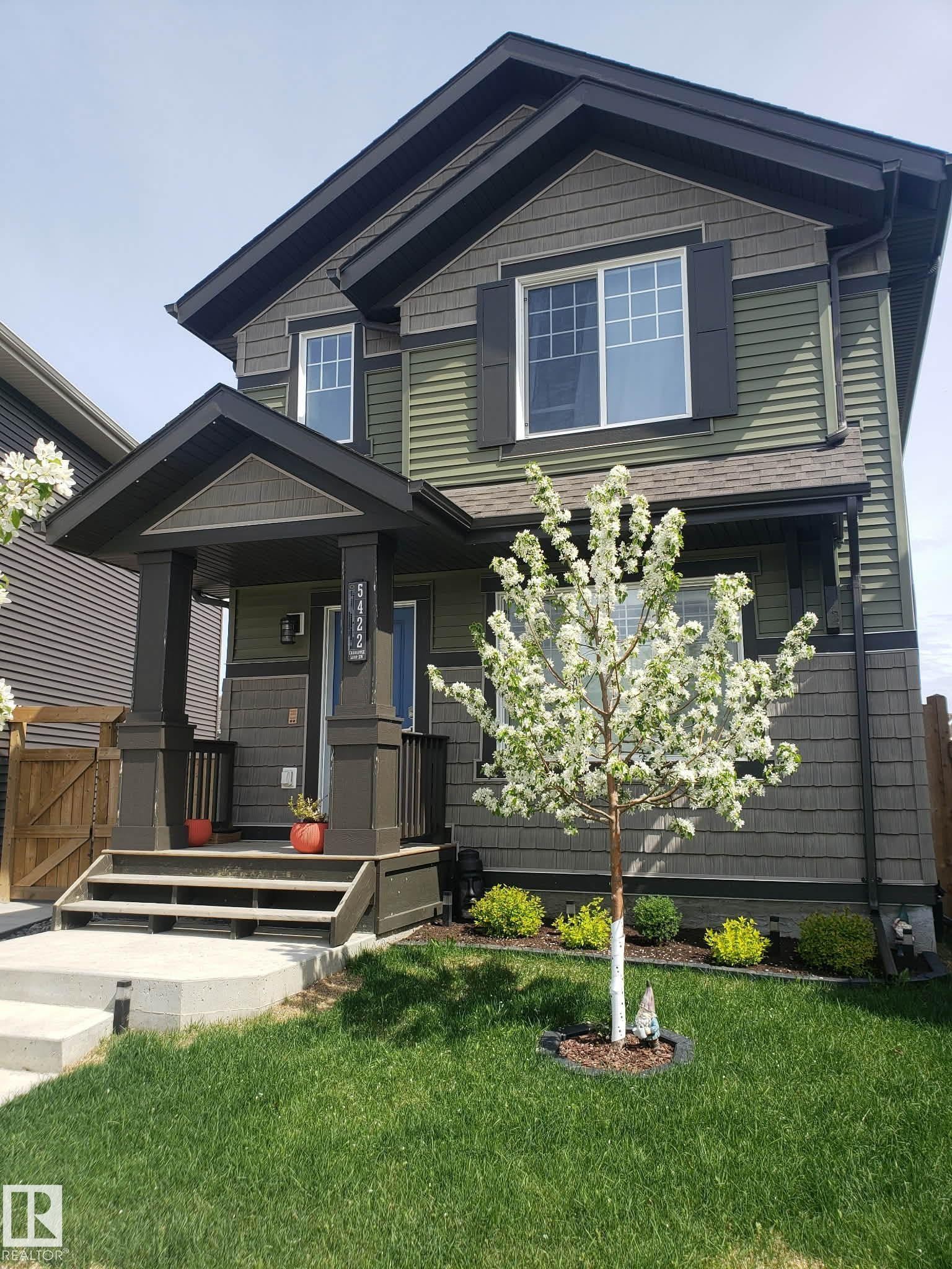 5422 Crabapple Loop, Edmonton, AB - Outdoor With Deck Patio Veranda