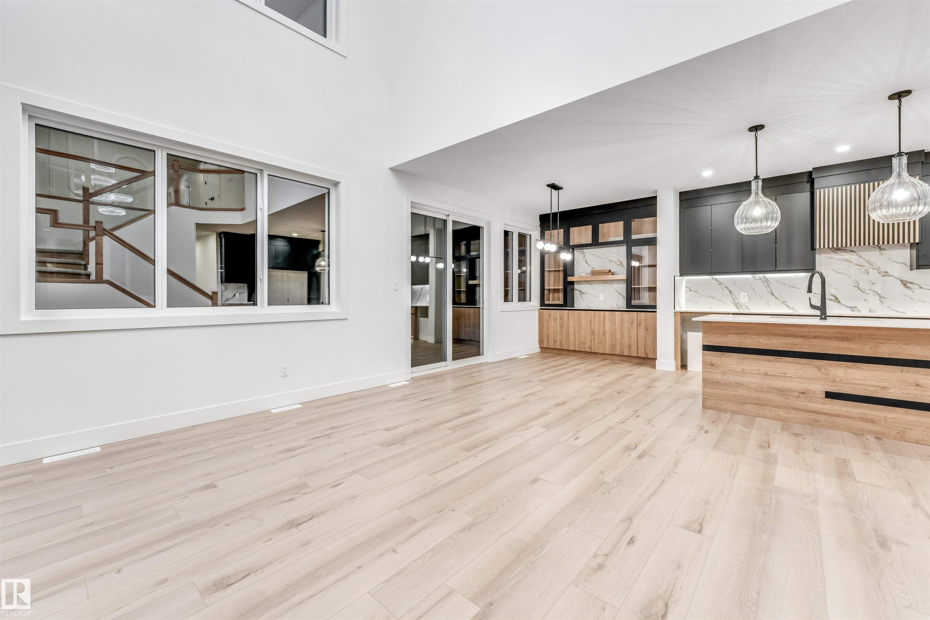6310 20 Street, Rural Leduc County, AB - Indoor Photo Showing Other Room