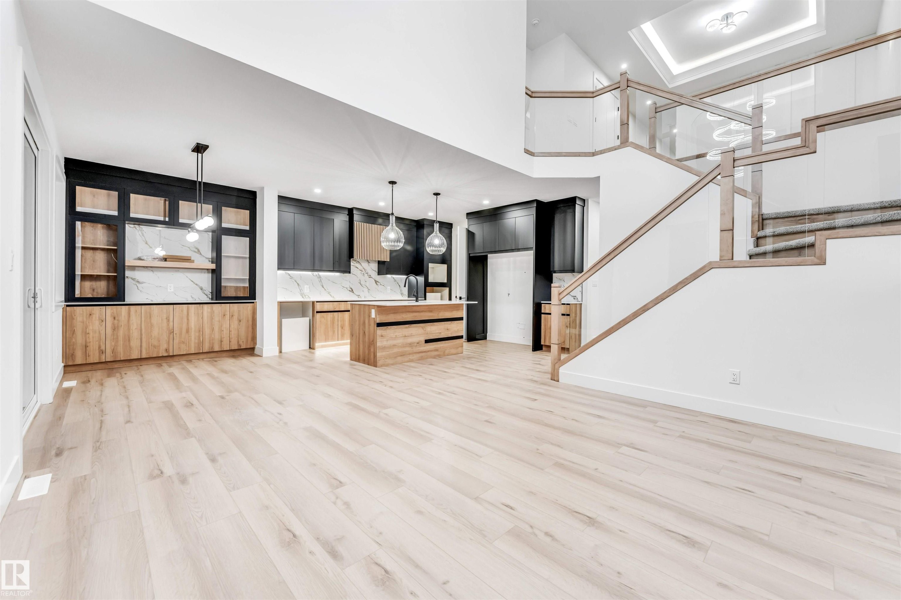 6310 20 Street, Rural Leduc County, AB - Indoor Photo Showing Other Room