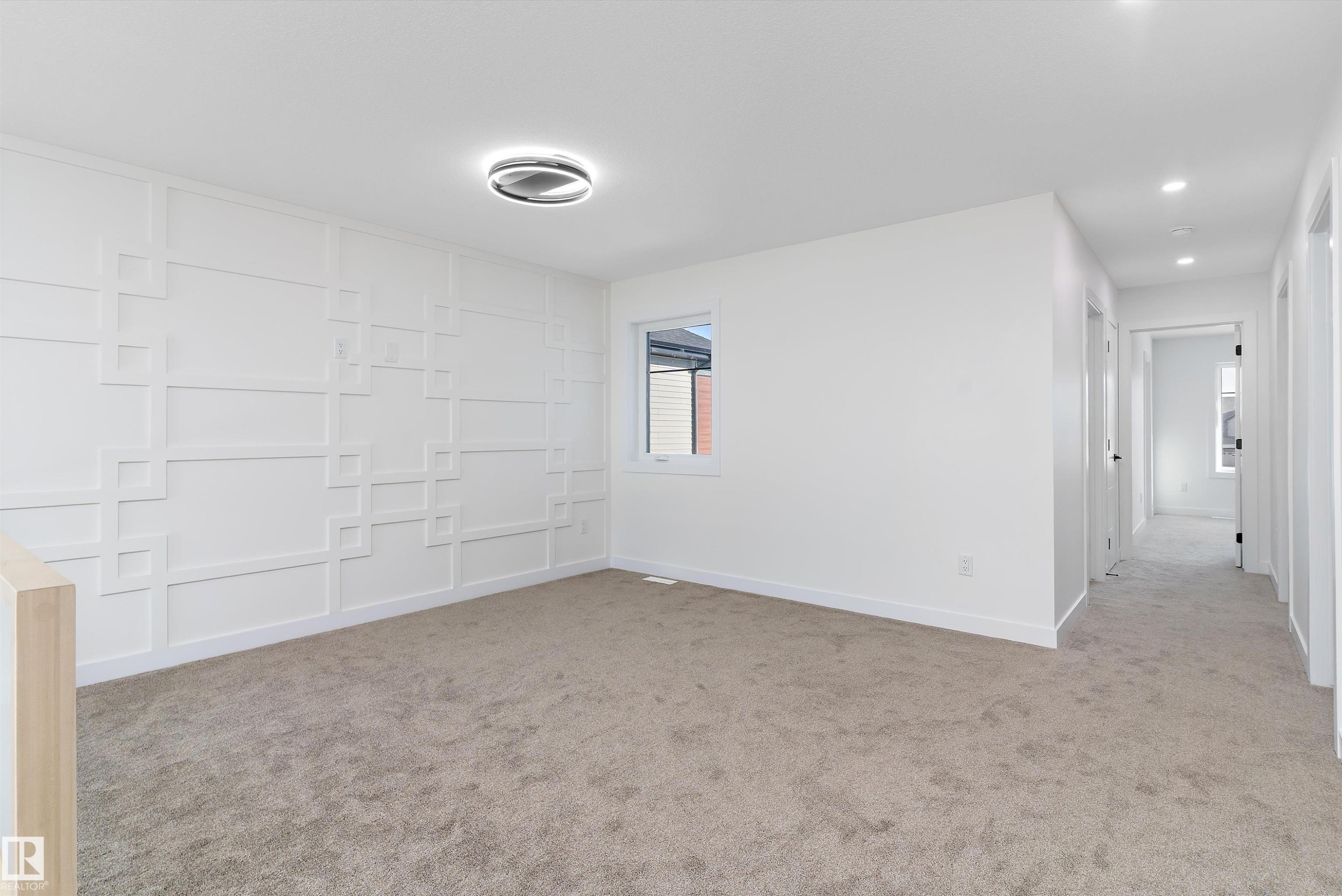 8916 Mayday Way, Edmonton, AB - Indoor Photo Showing Other Room
