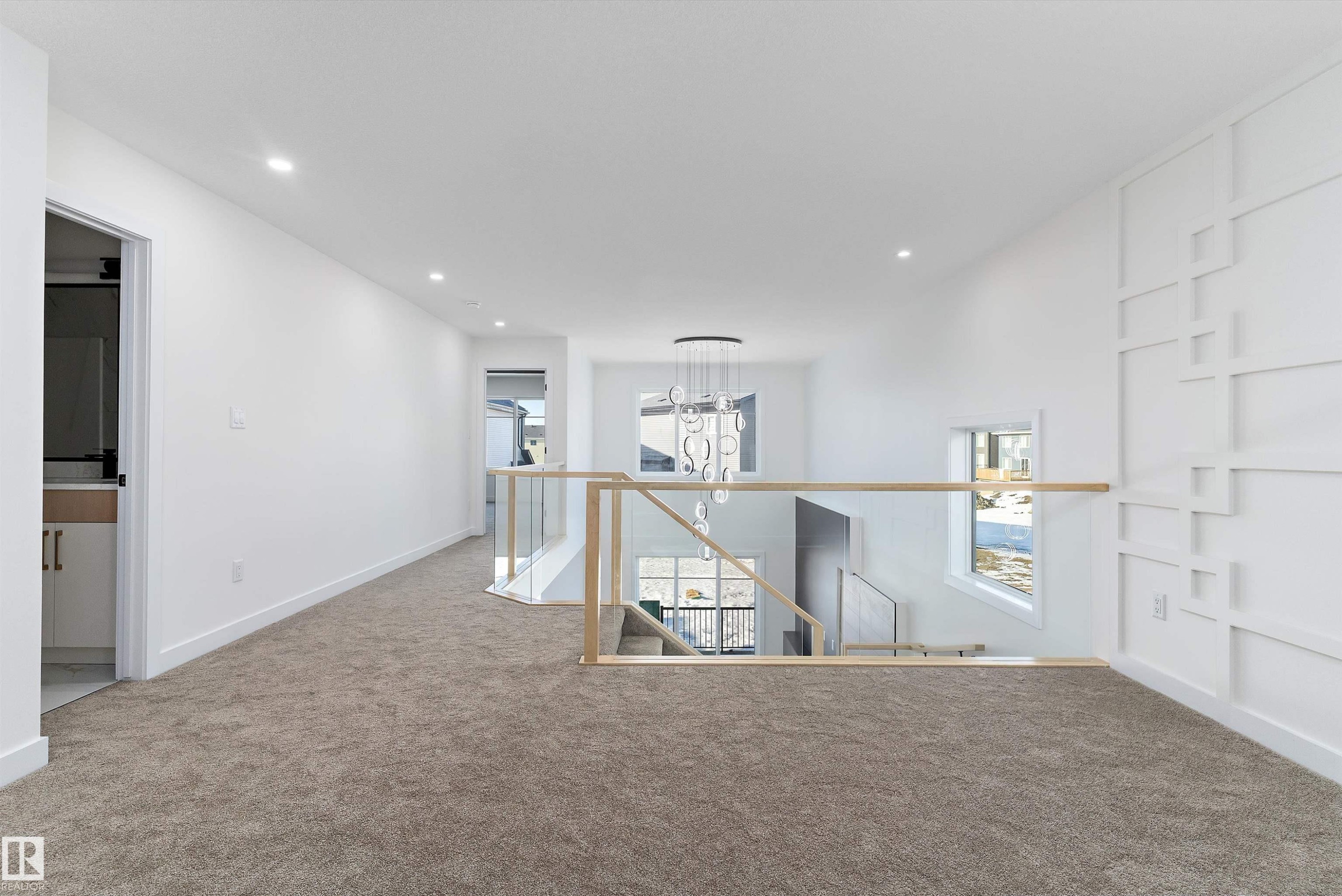 8916 Mayday Way, Edmonton, AB - Indoor Photo Showing Other Room