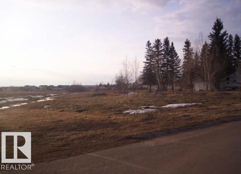 4810 51 Street, Bruderheim, AB