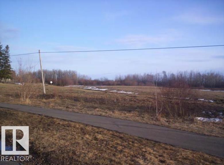 4810 51 Street, Bruderheim, AB