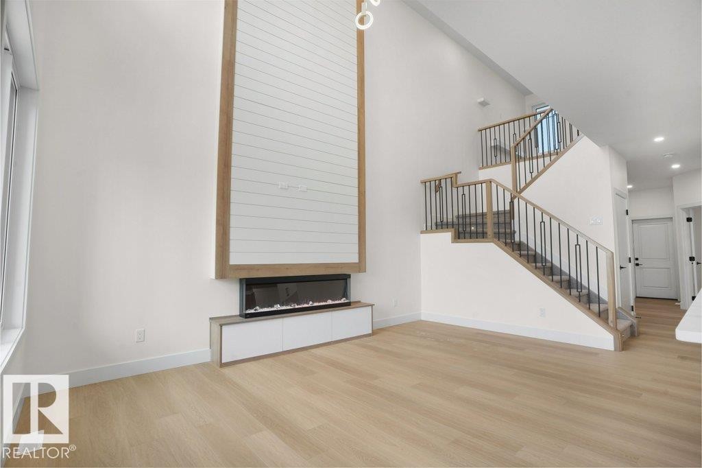 8447 Mayday Link, Edmonton, AB - Indoor Photo Showing Other Room