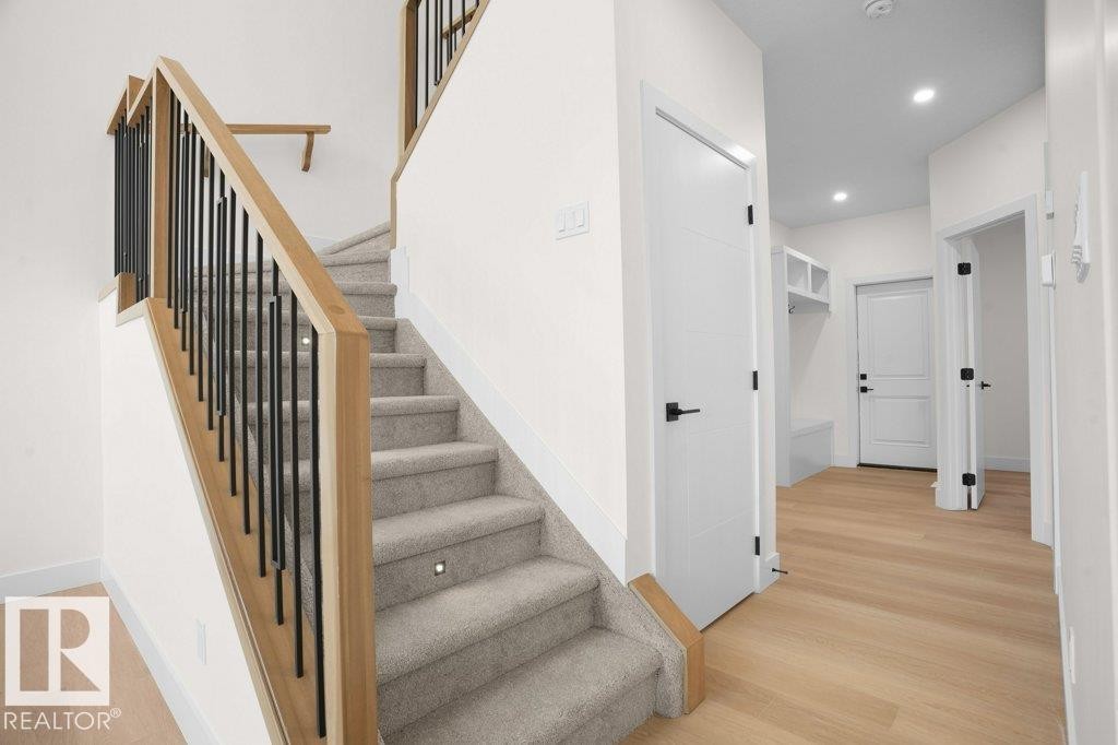 8447 Mayday Link, Edmonton, AB - Indoor Photo Showing Other Room