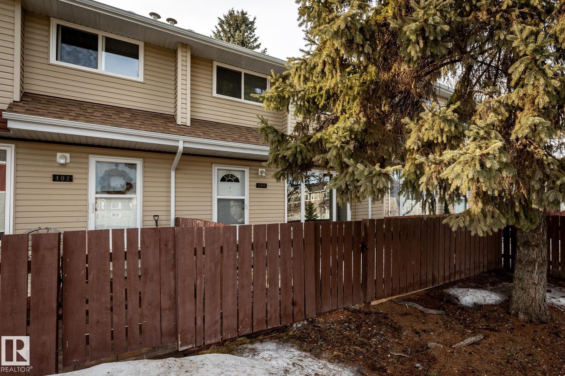 Edmonton, AB - Outdoor