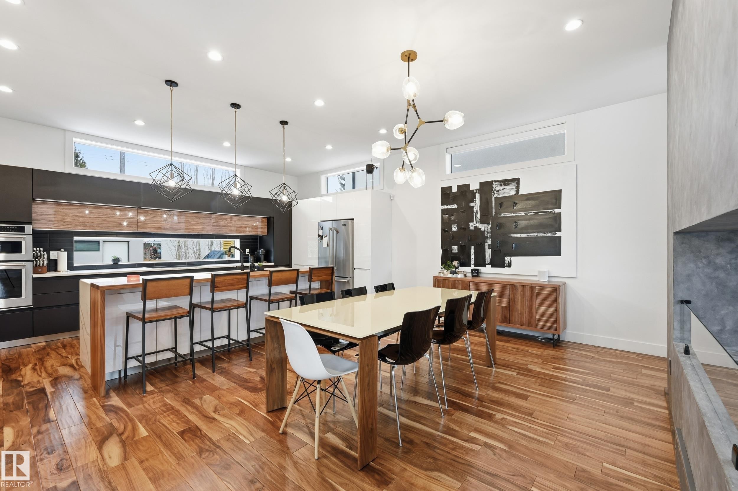 44B Valleyview Crescent, Edmonton, AB - Indoor