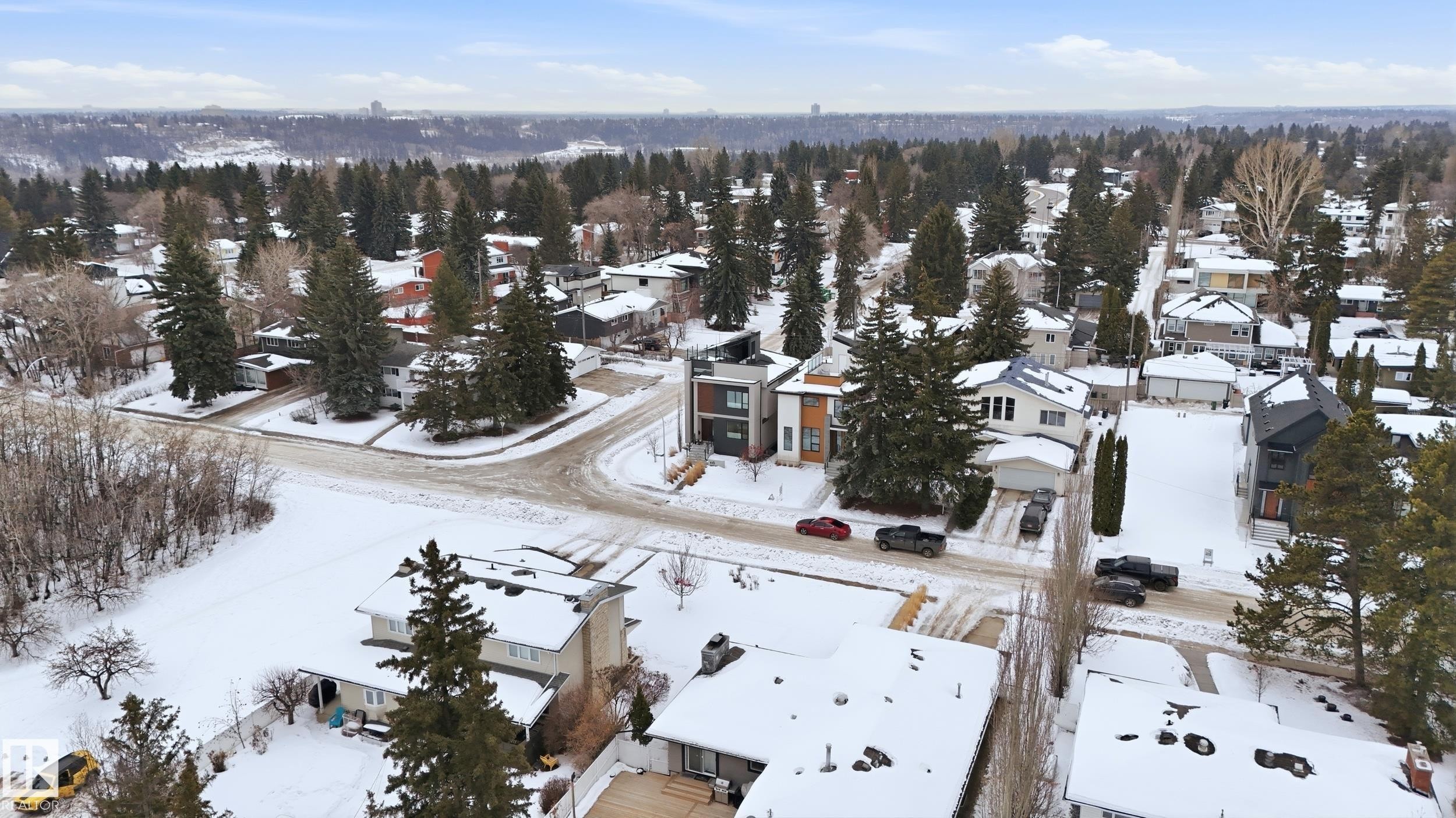 44B Valleyview Crescent, Edmonton, AB - Outdoor With View