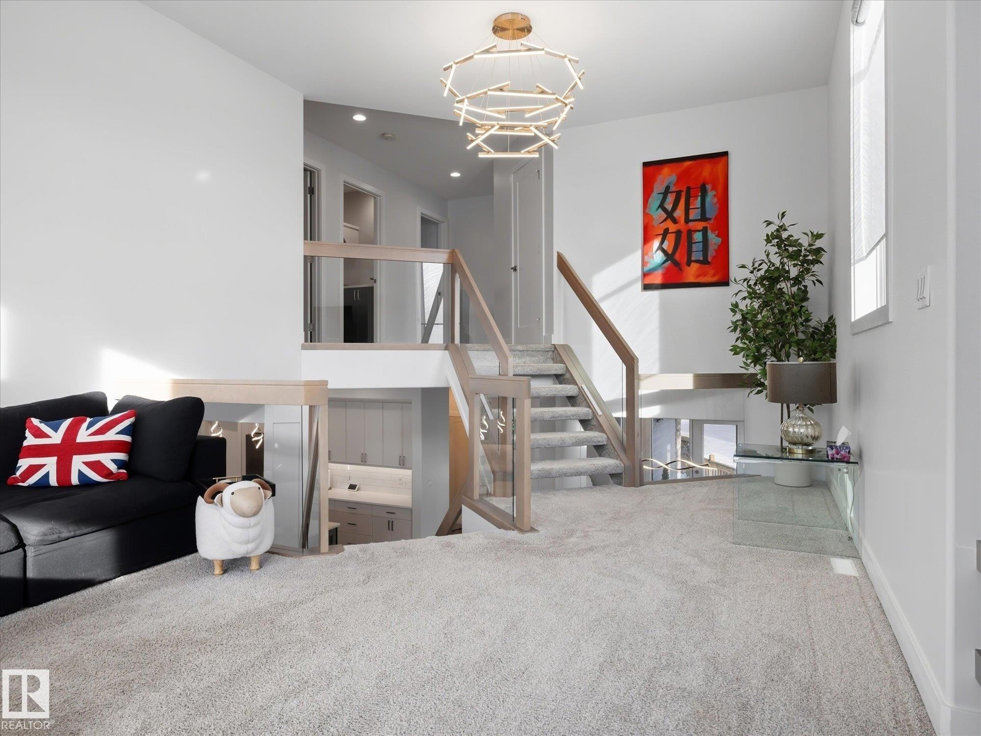 1562 Howes Place, Edmonton, AB - Indoor Photo Showing Other Room