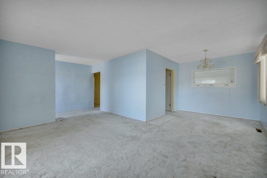 8016 161 Street, Edmonton, AB - Indoor Photo Showing Other Room