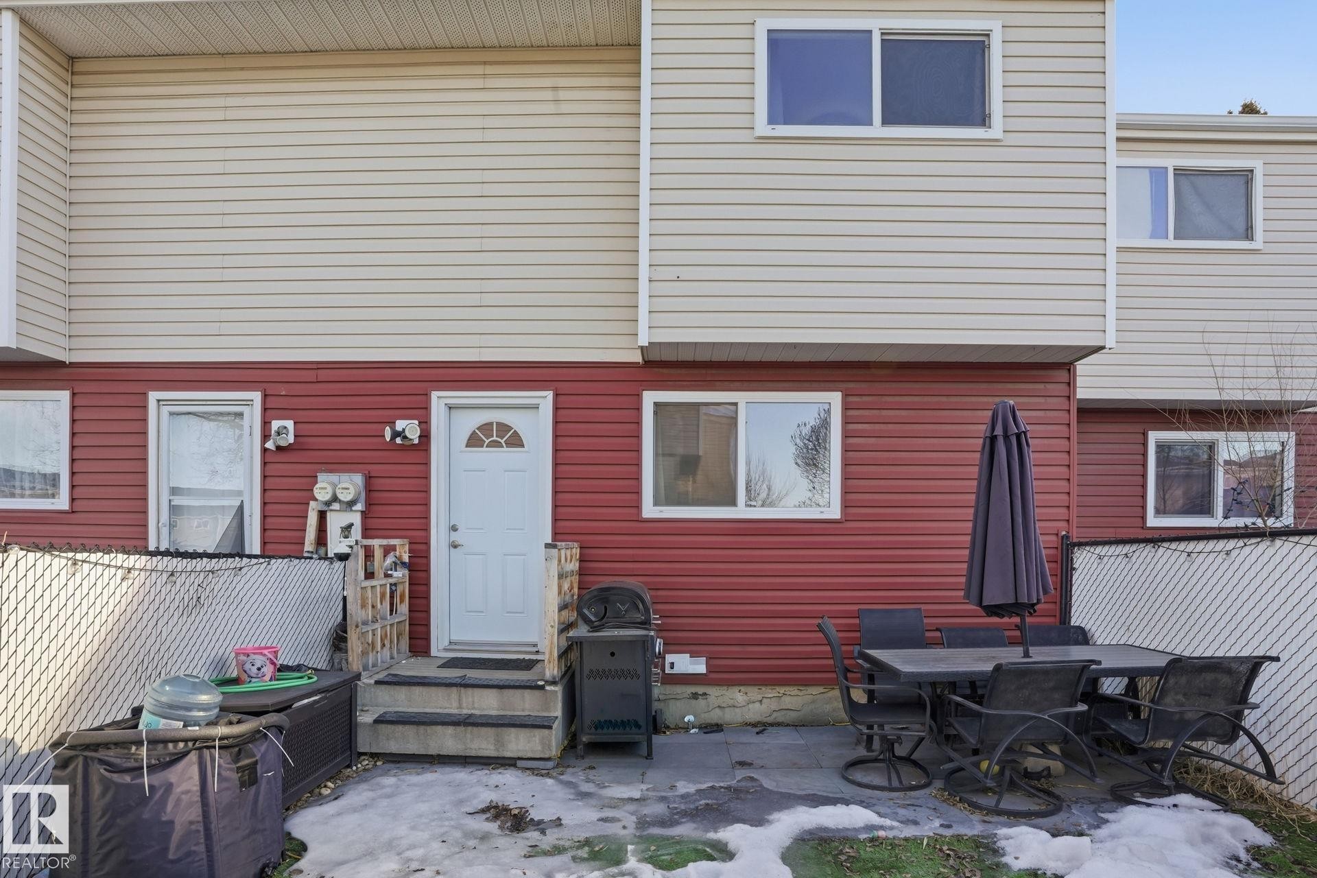 160 Habitat Crescent, Edmonton, AB - Outdoor With Exterior