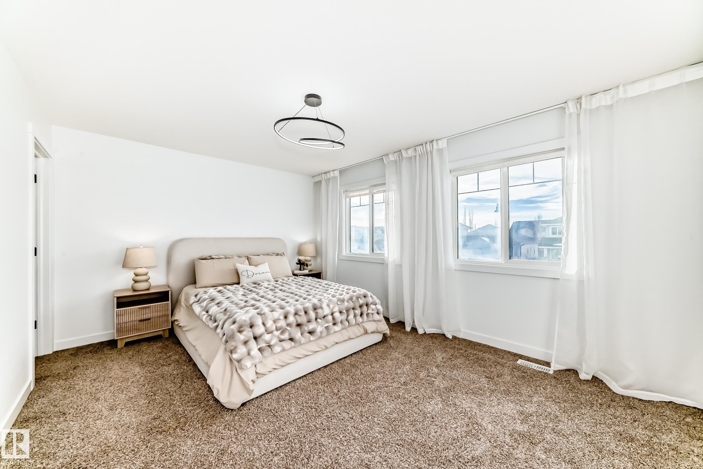 7797 Getty Wynd, Edmonton, AB - Indoor Photo Showing Bedroom