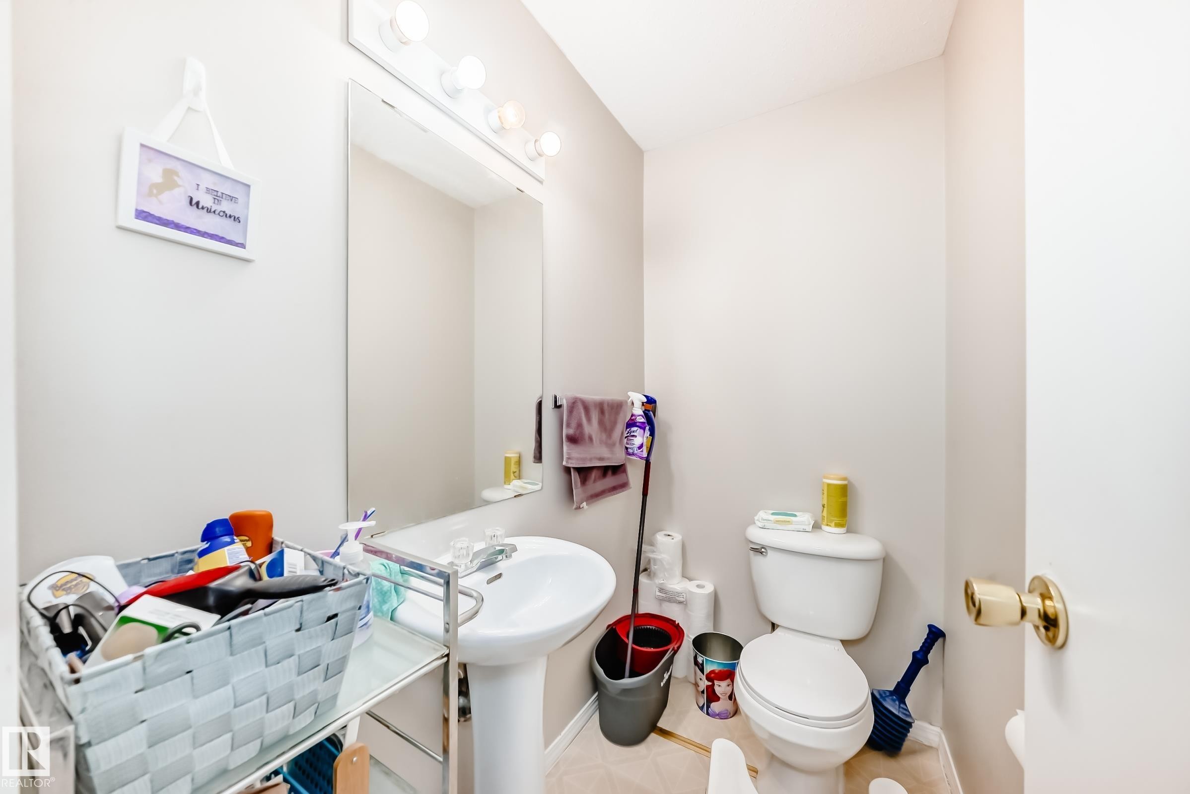 208 11421 34 Street, Edmonton, AB - Indoor Photo Showing Bathroom