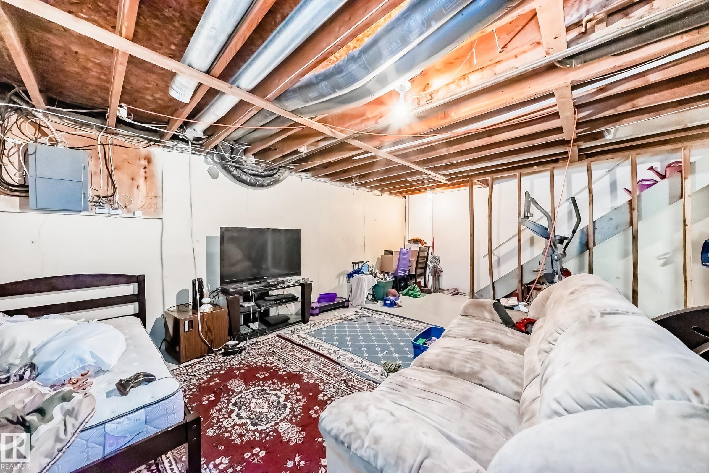 208 11421 34 Street, Edmonton, AB - Indoor Photo Showing Basement