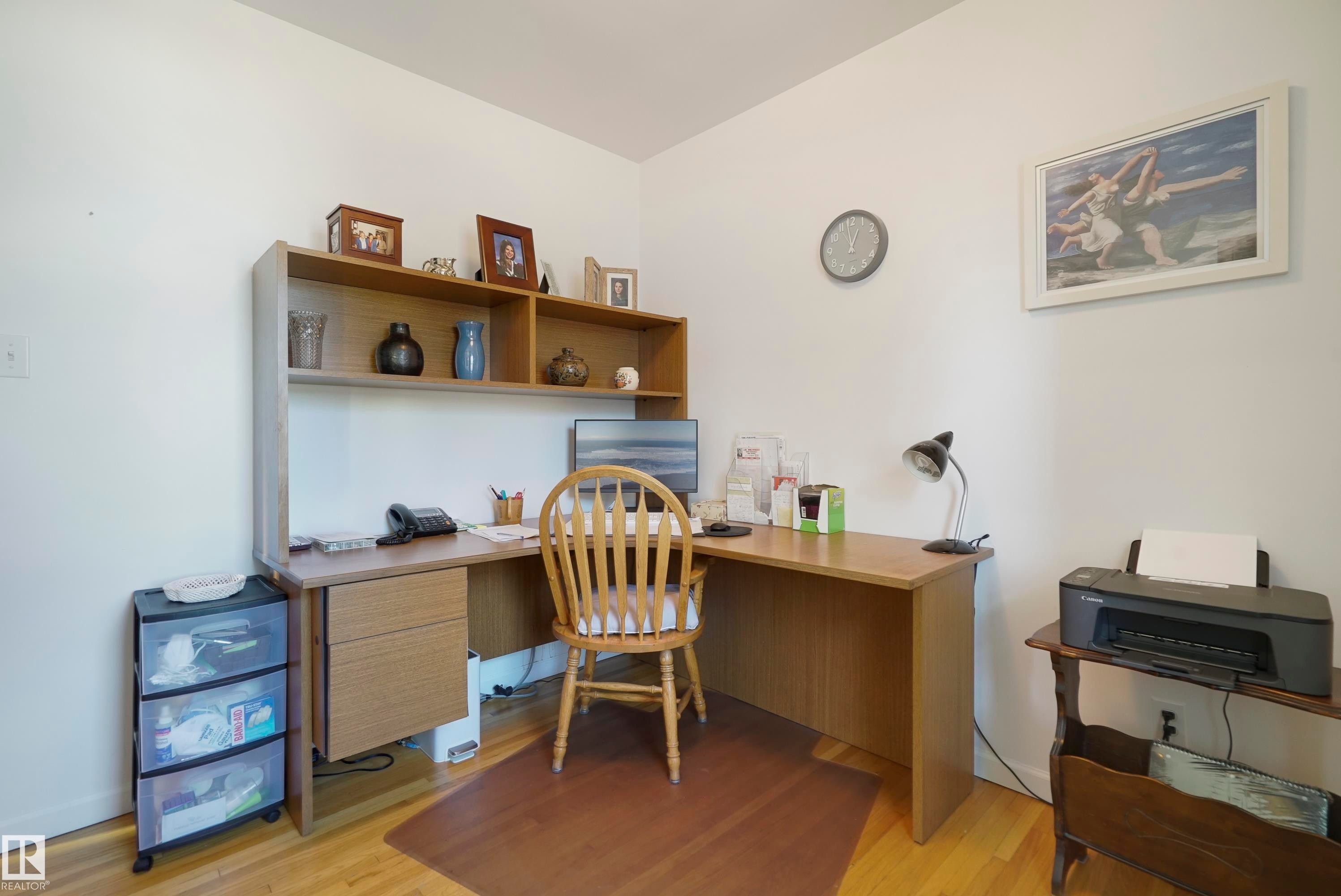 9723 75A Street, Edmonton, AB - Indoor Photo Showing Office