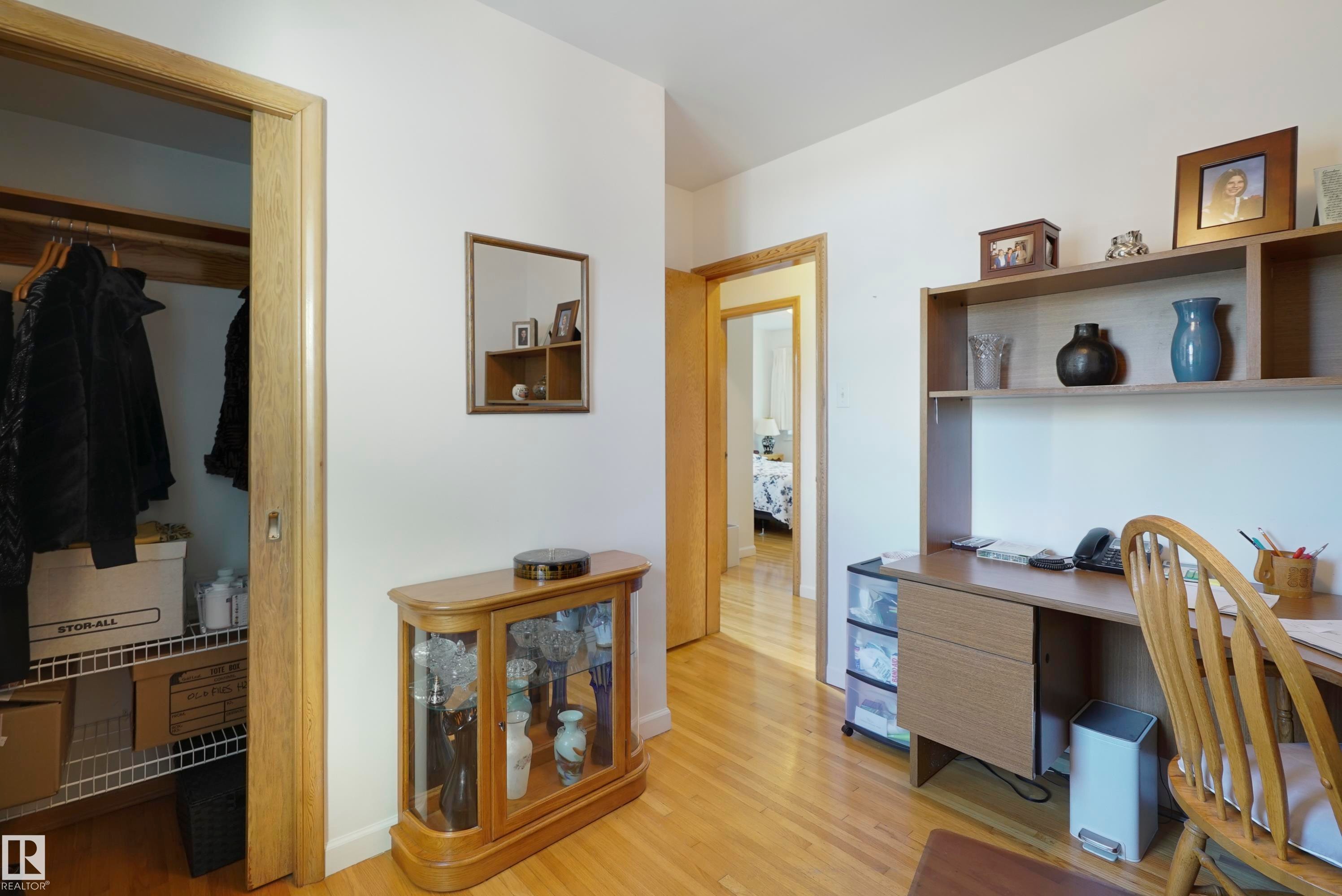 9723 75A Street, Edmonton, AB - Indoor Photo Showing Other Room