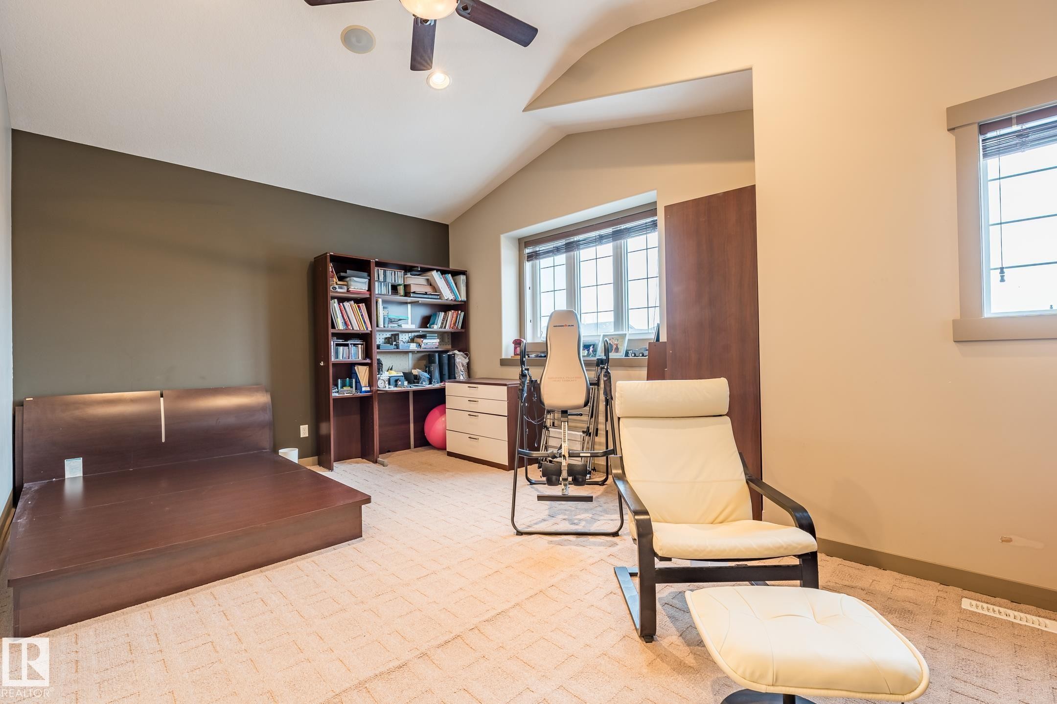 1503 Malone Close, Edmonton, AB - Indoor