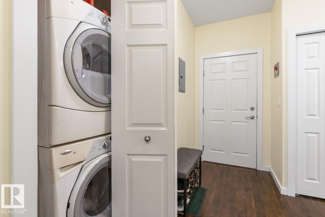 202 10524 77 Avenue, Edmonton, AB - Indoor Photo Showing Laundry Room