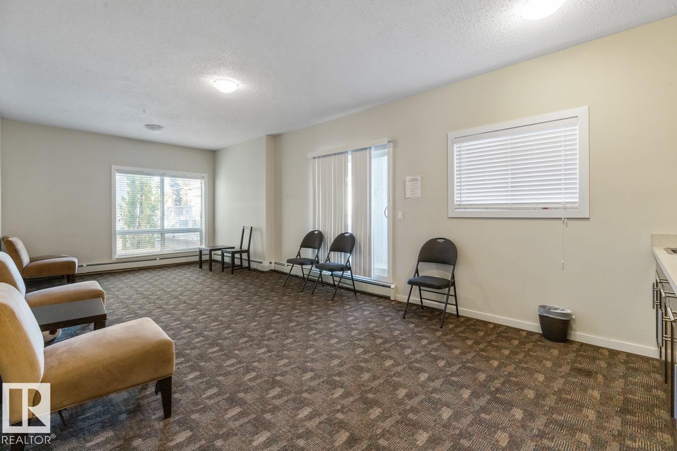 202 10524 77 Avenue, Edmonton, AB - Indoor