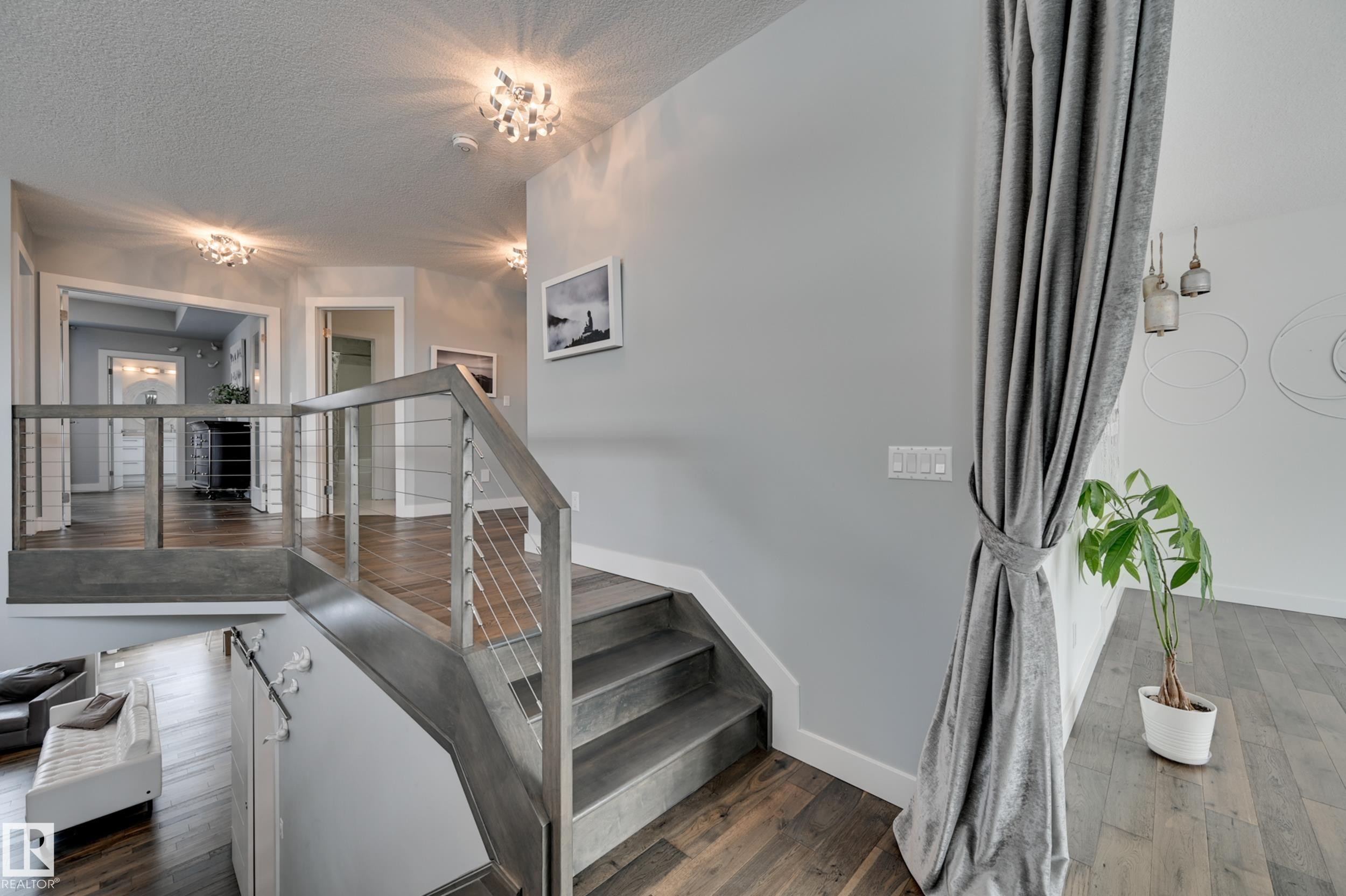 1311 Hainstock Way, Edmonton, AB - Indoor Photo Showing Other Room