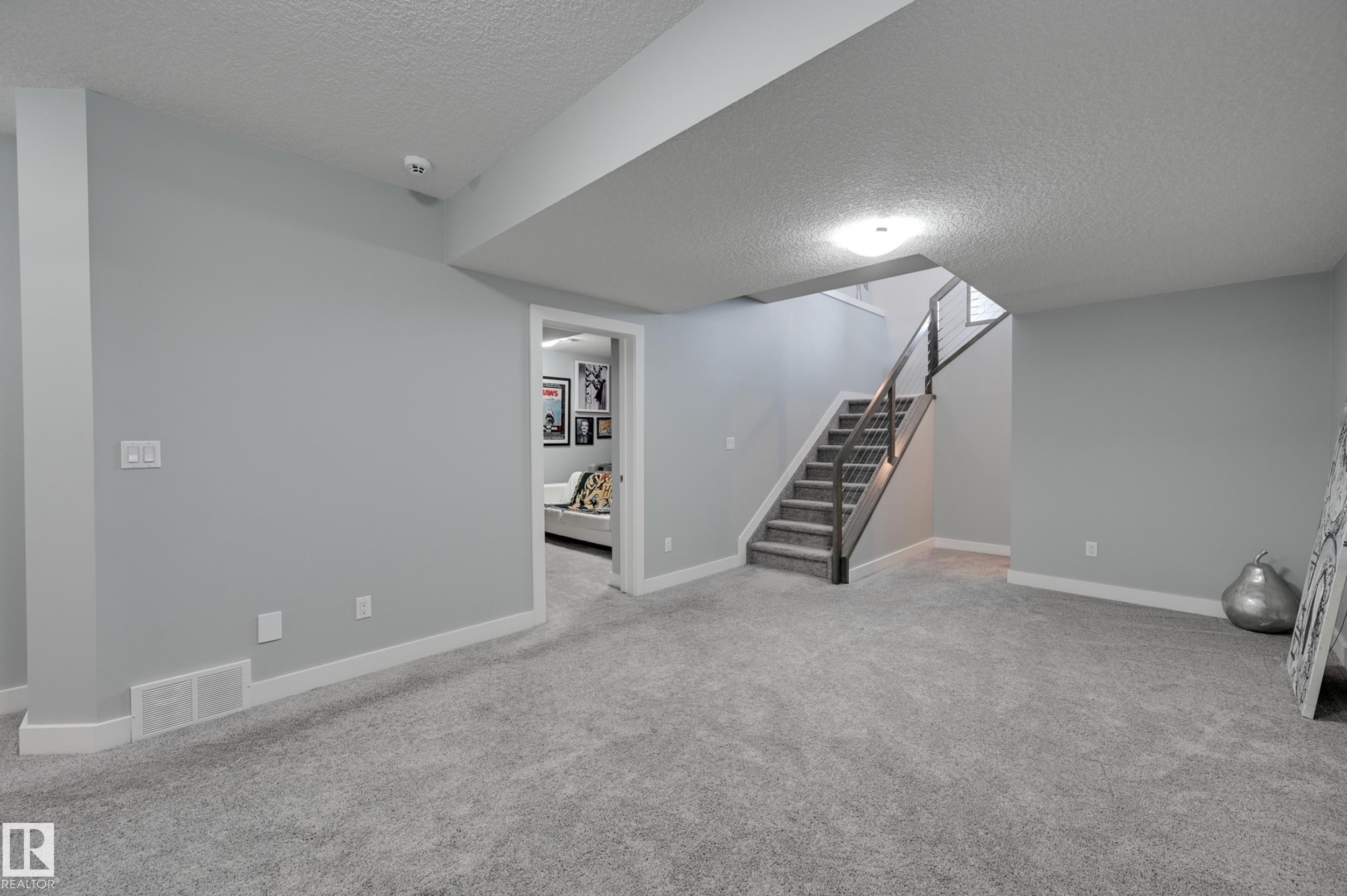1311 Hainstock Way, Edmonton, AB - Indoor Photo Showing Other Room
